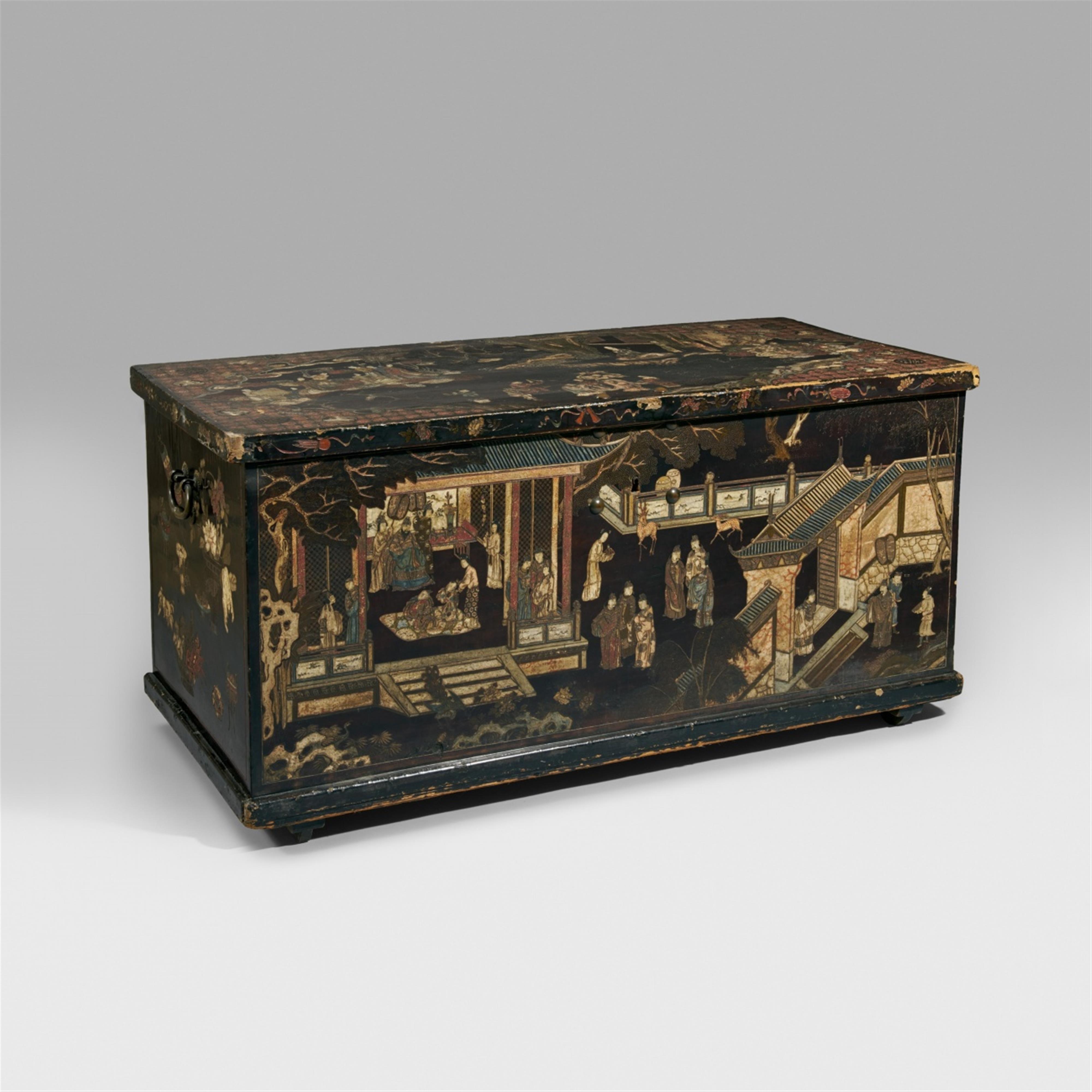 A very large Coromandel lacquer coffer. Kangxi period (1661 - 1722) - image-1