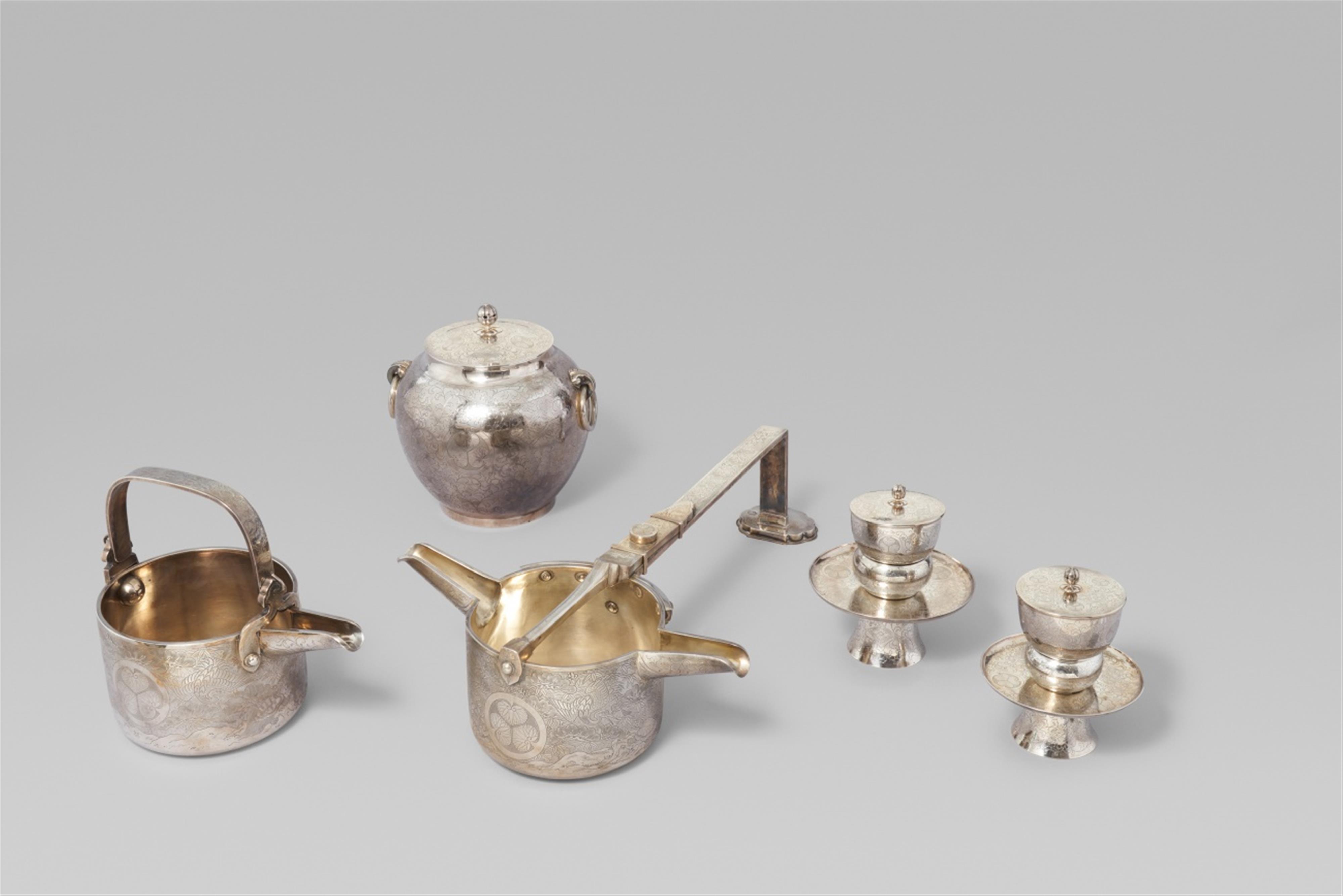 A group of silver ware used for a wedding ceremony. Late 19th century - image-1