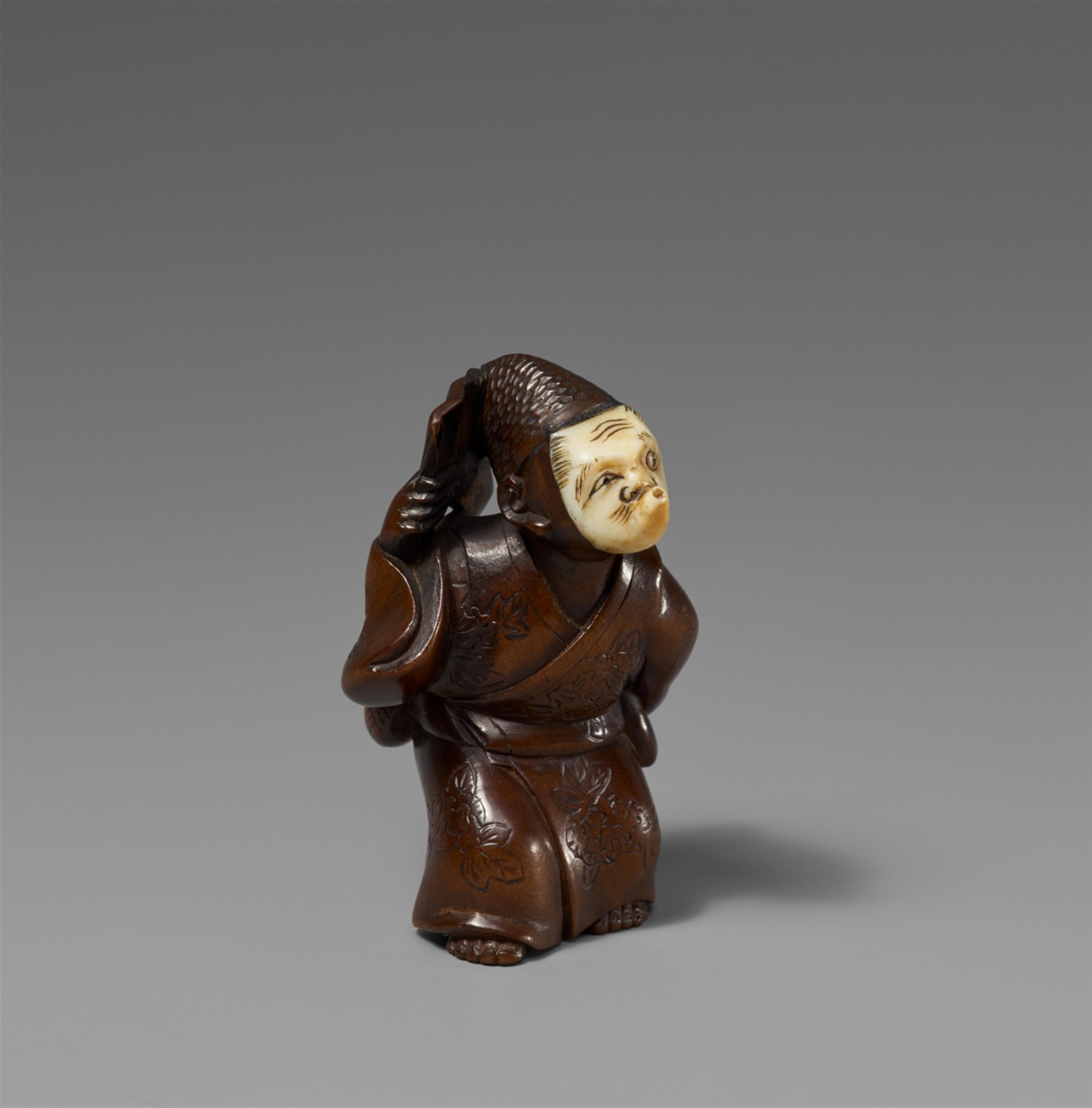 A wood and ivory netsuke of a dancer. Mid-19th century - image-1