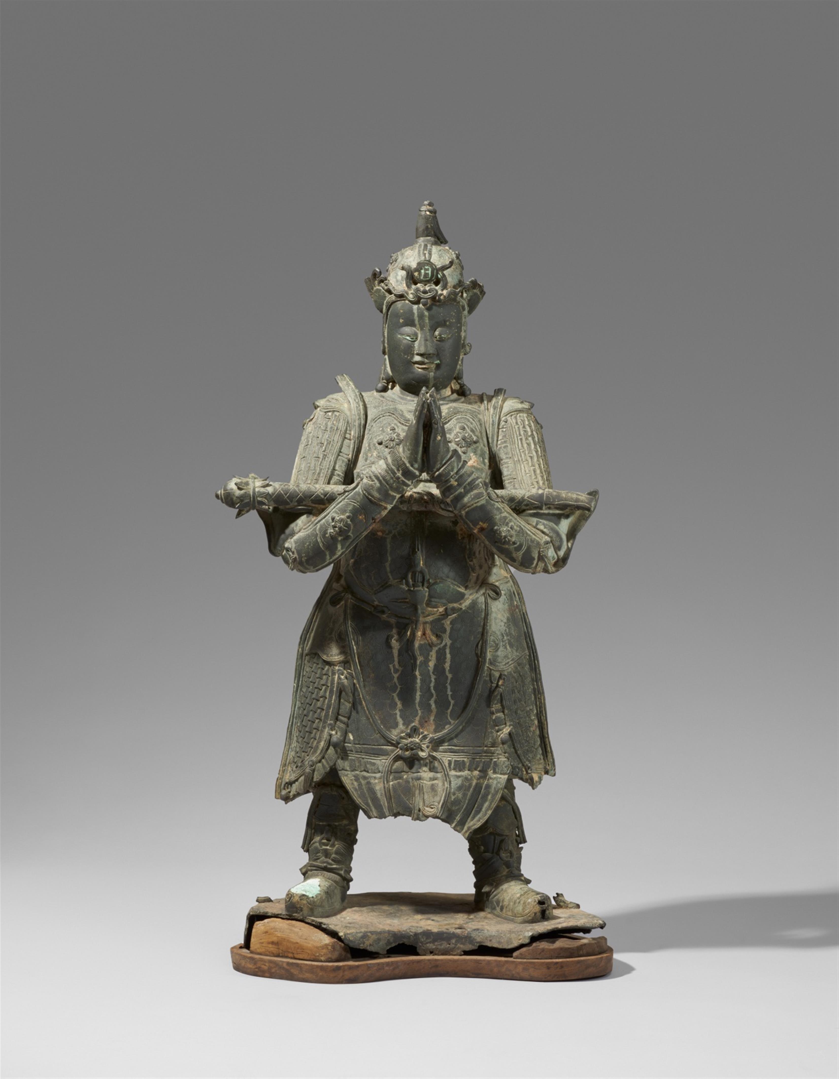 A very large bronze figure of Weituo. 17th/18th century - image-1