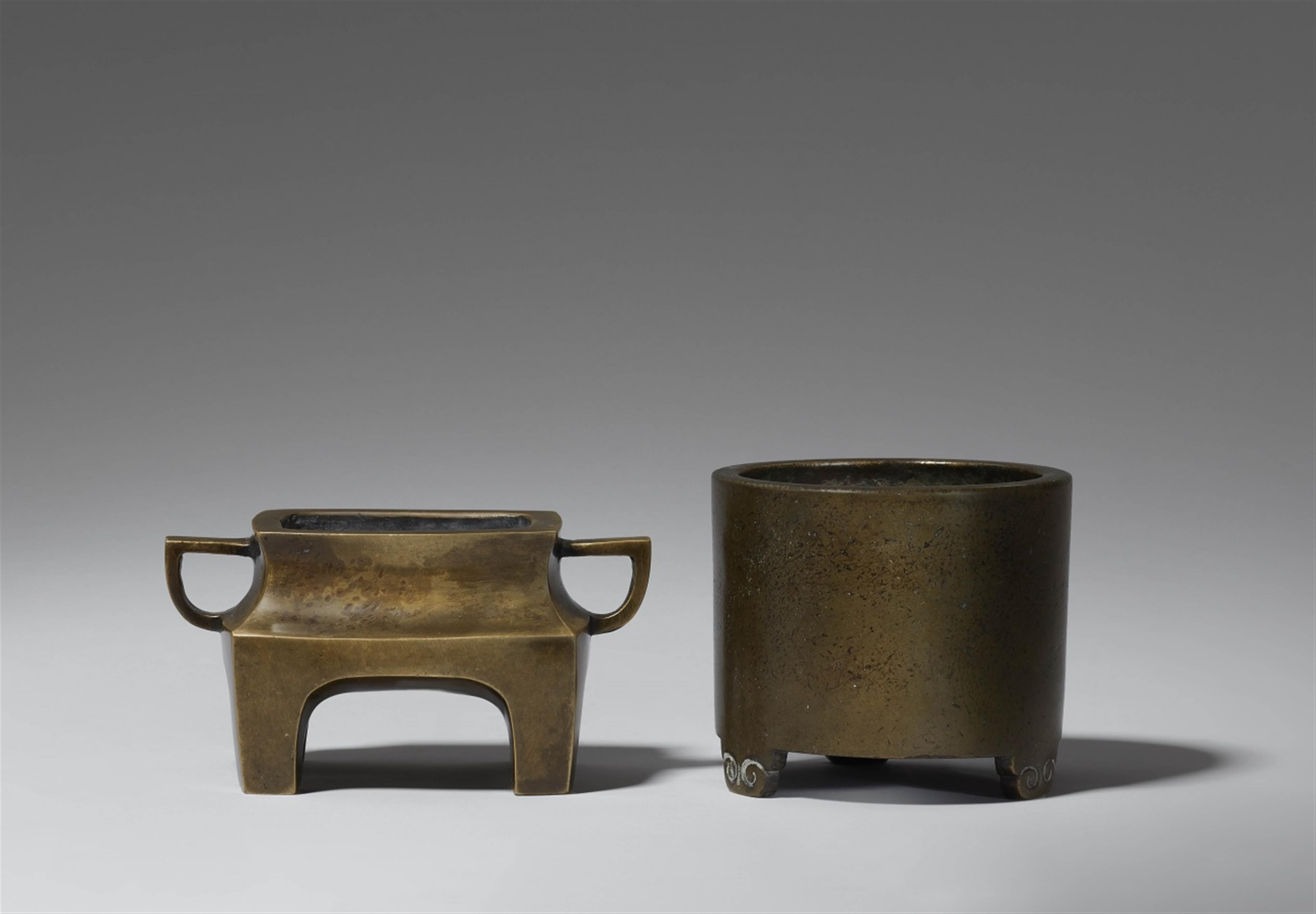 Two copper alloy incense burners. Qing dynasty - image-2