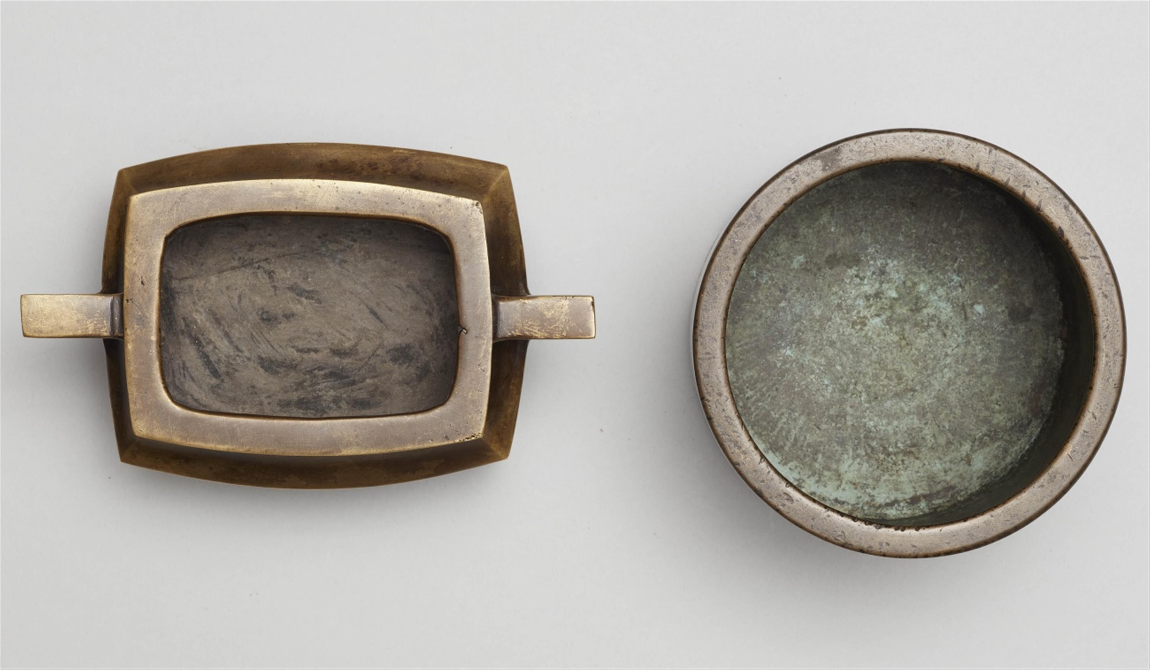 Two copper alloy incense burners. Qing dynasty - image-3