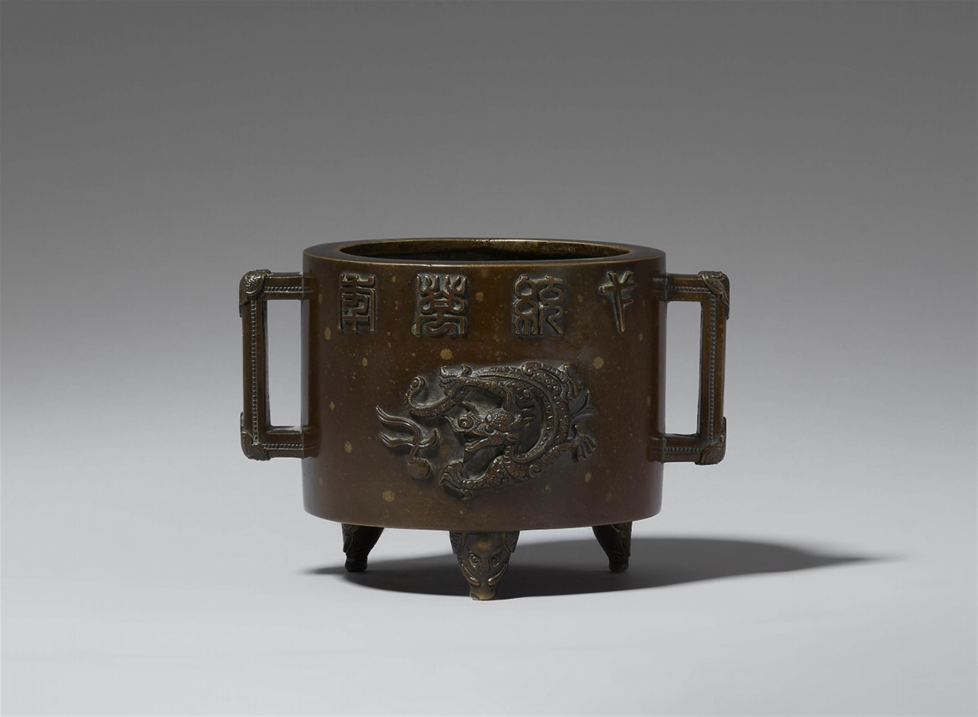 A bronze incense burner. 19th century - image-1