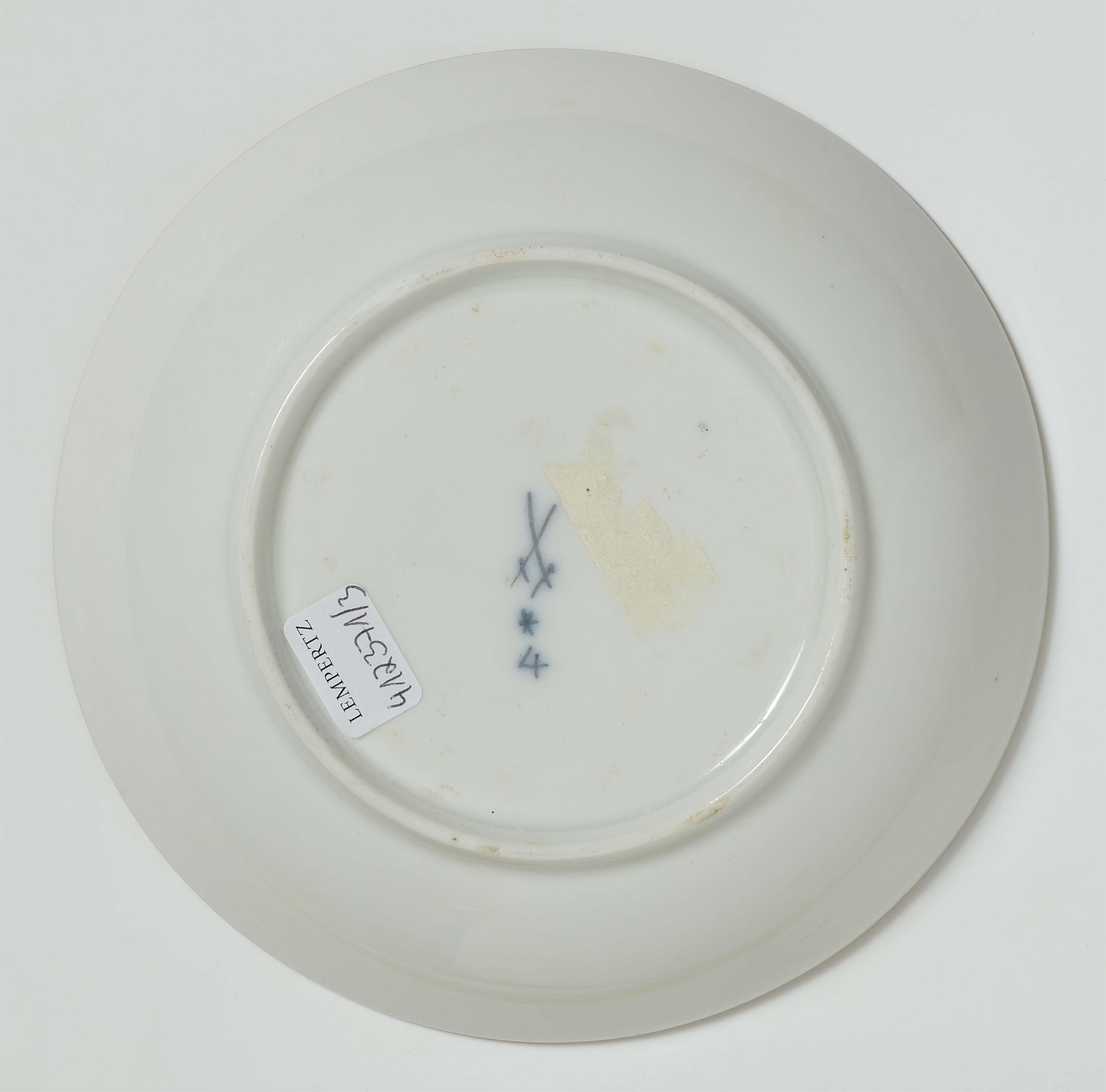 A Meissen porcelain cup and saucer with mythological decor - image-2