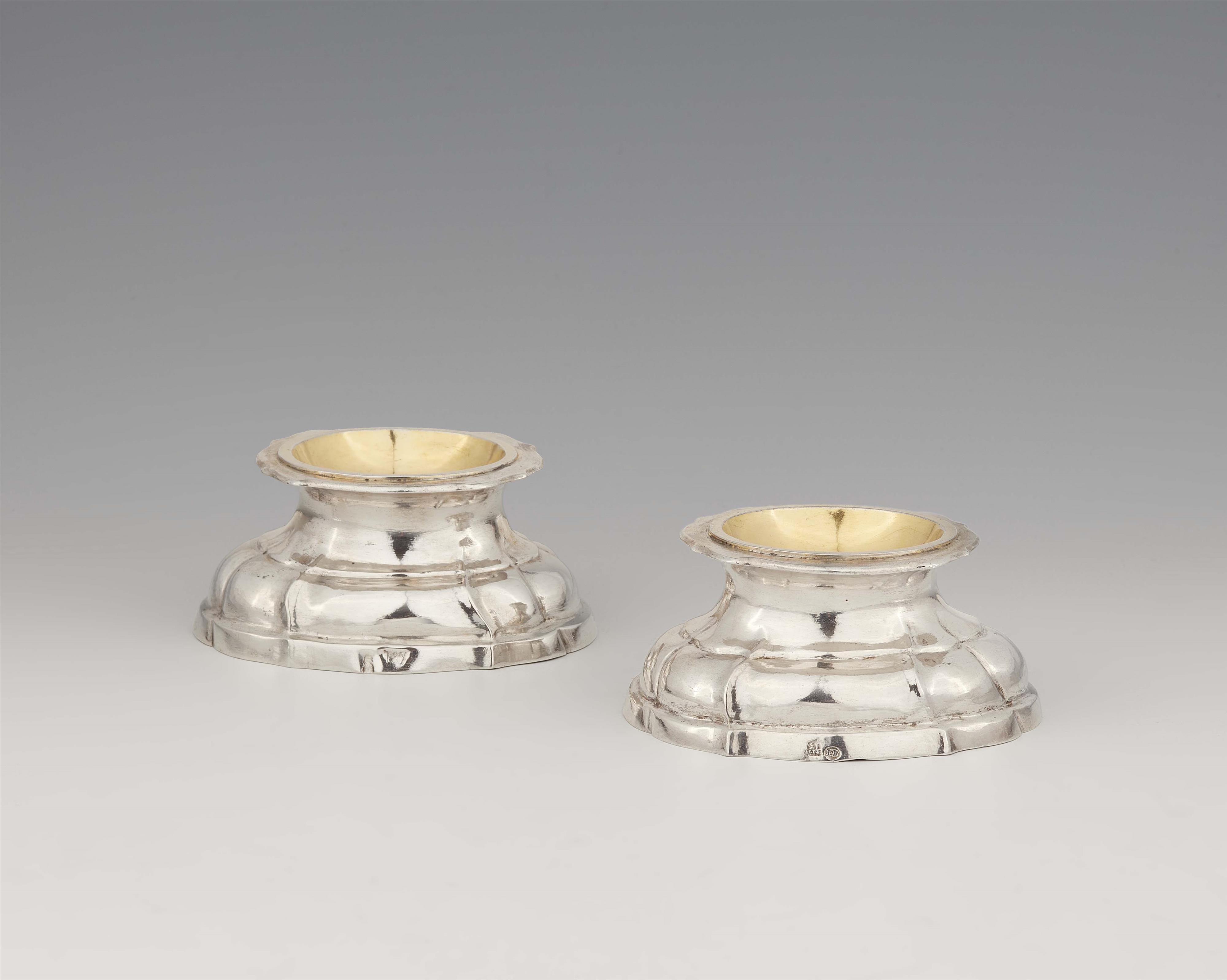 A pair of Cologne silver salts - image-1