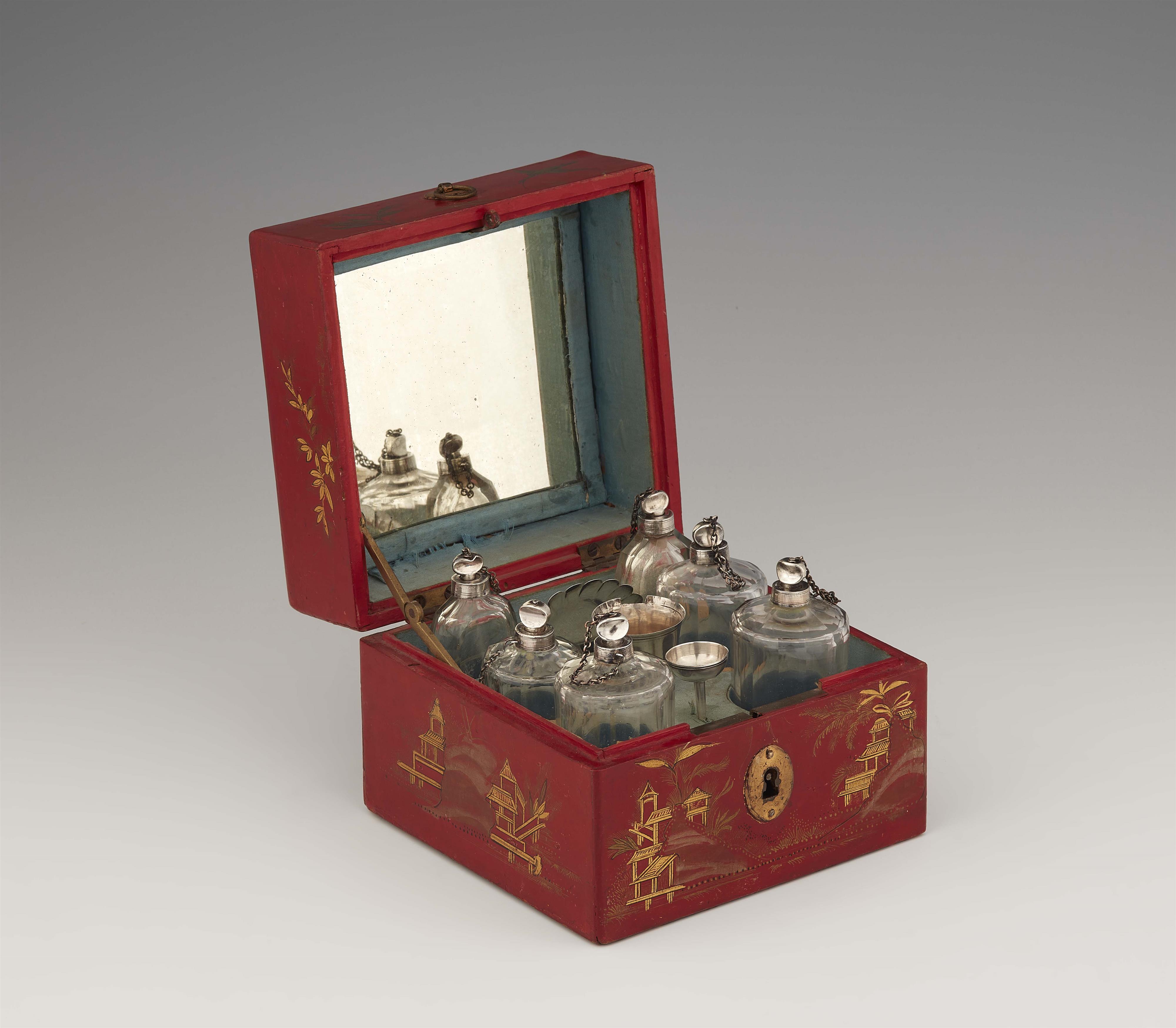 A Paris silver-mounted perfume set - image-1