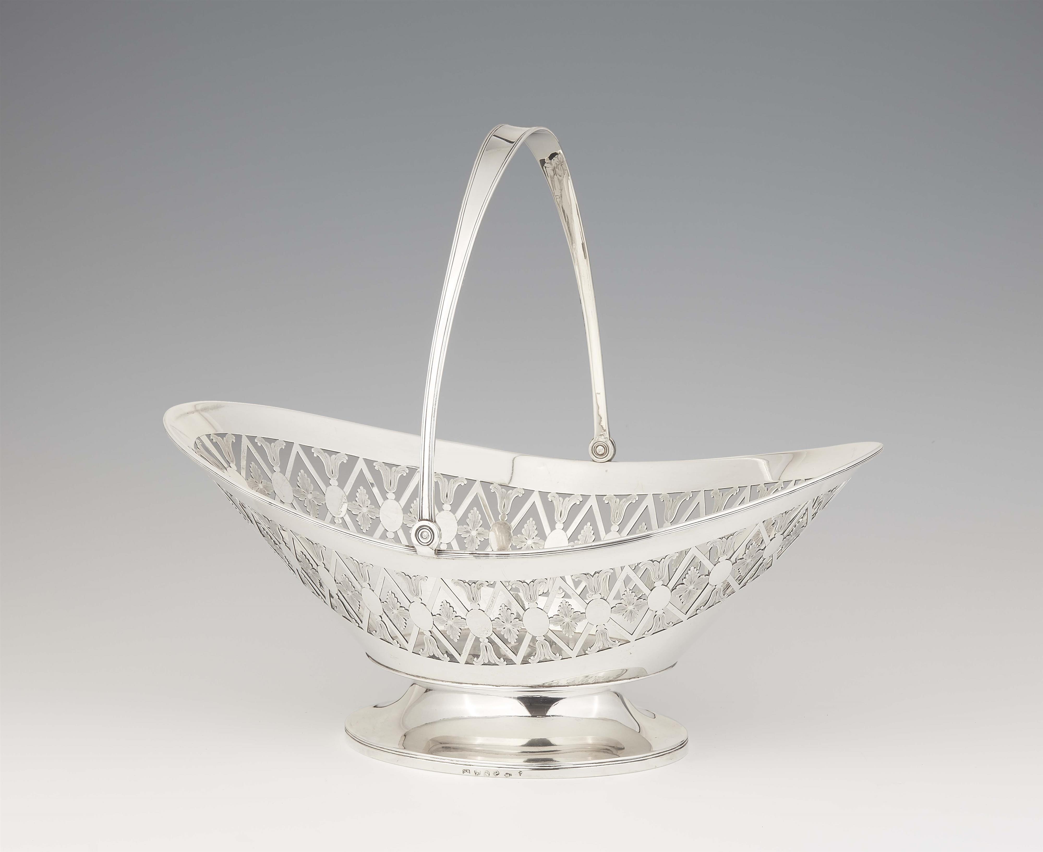 A Hague silver sweetmeats basket - image-1