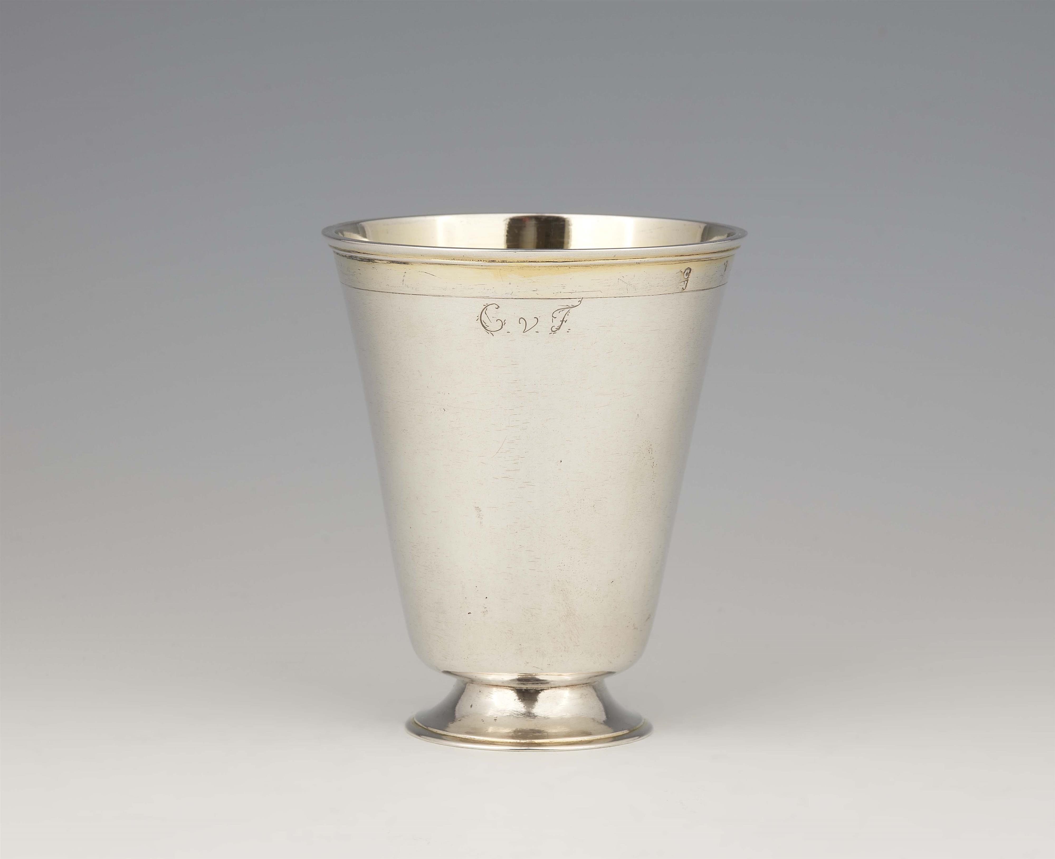 A Mitau silver beaker - image-1