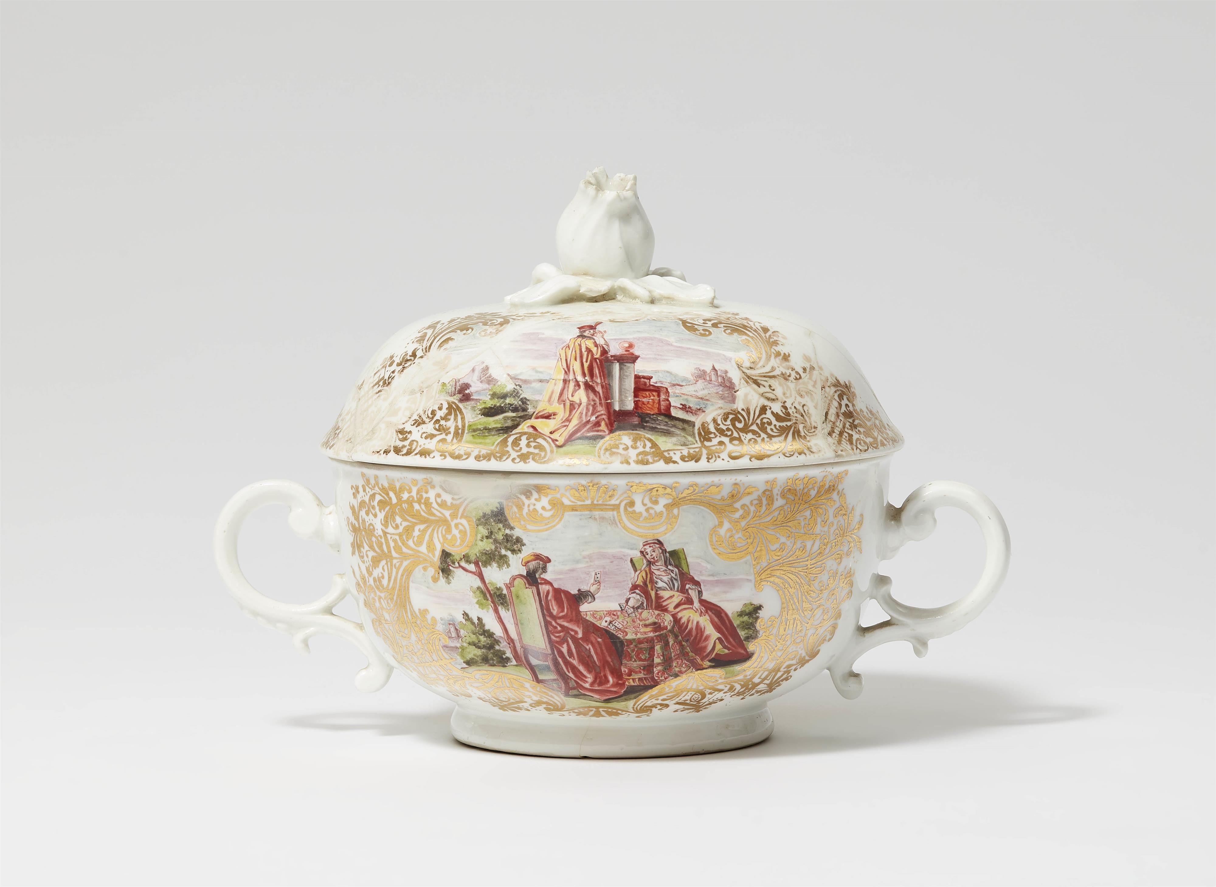A Meissen porcelain tureen with "hausmaler" decor - image-1