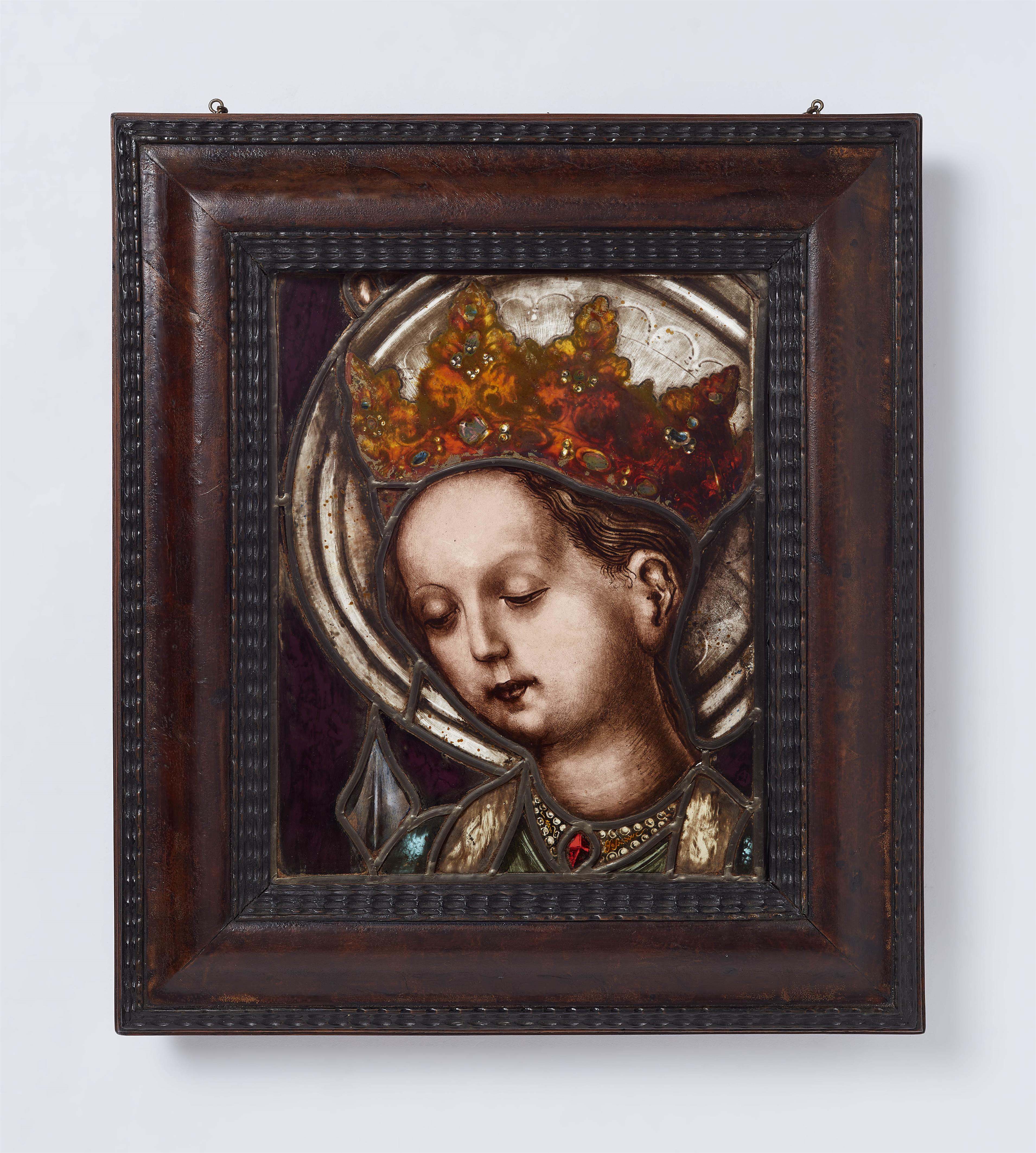 Spätgotisches Scheibenfragment mit dem Kopf der Heiligen Ursula - image-1
