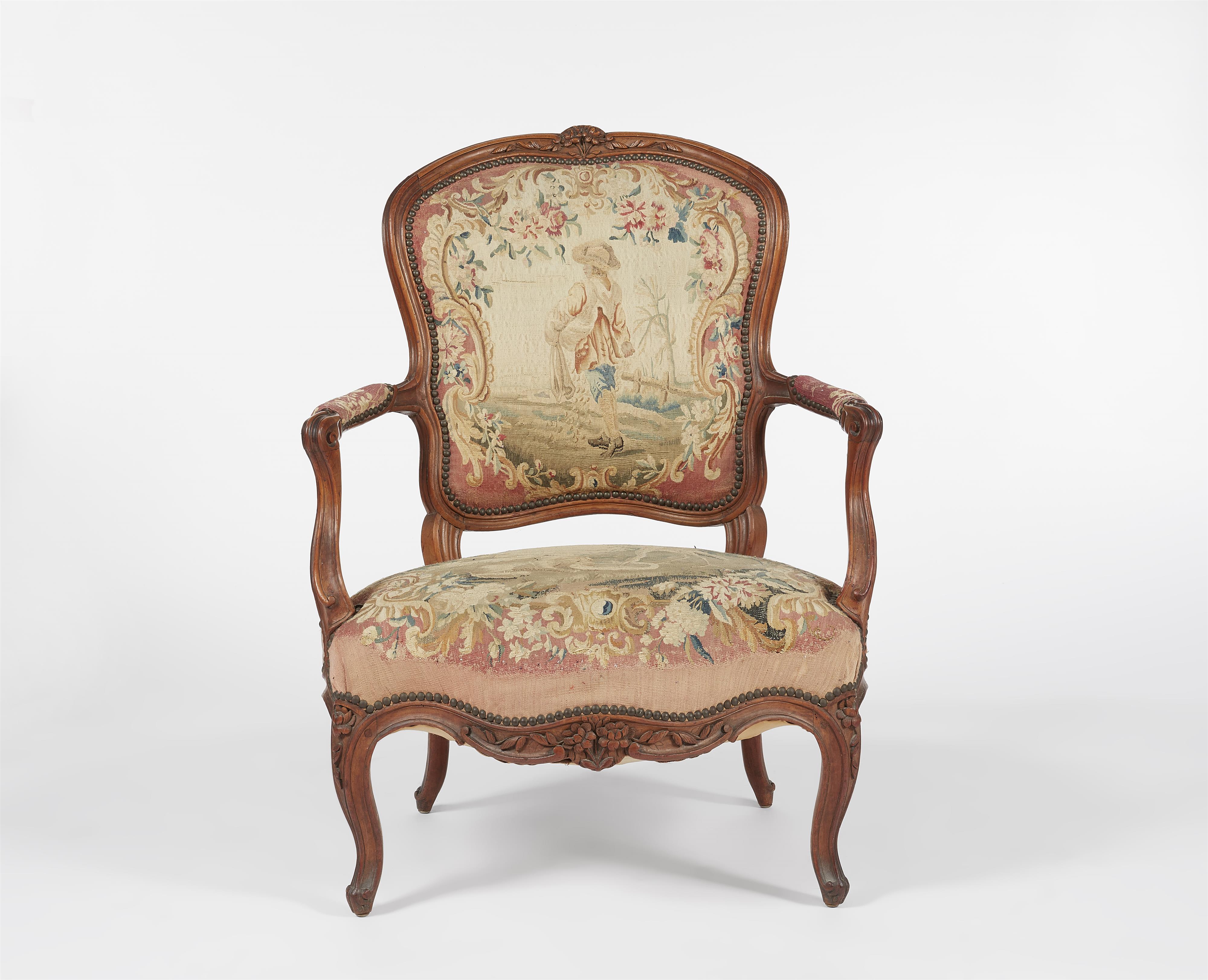 A French fauteuil - image-1