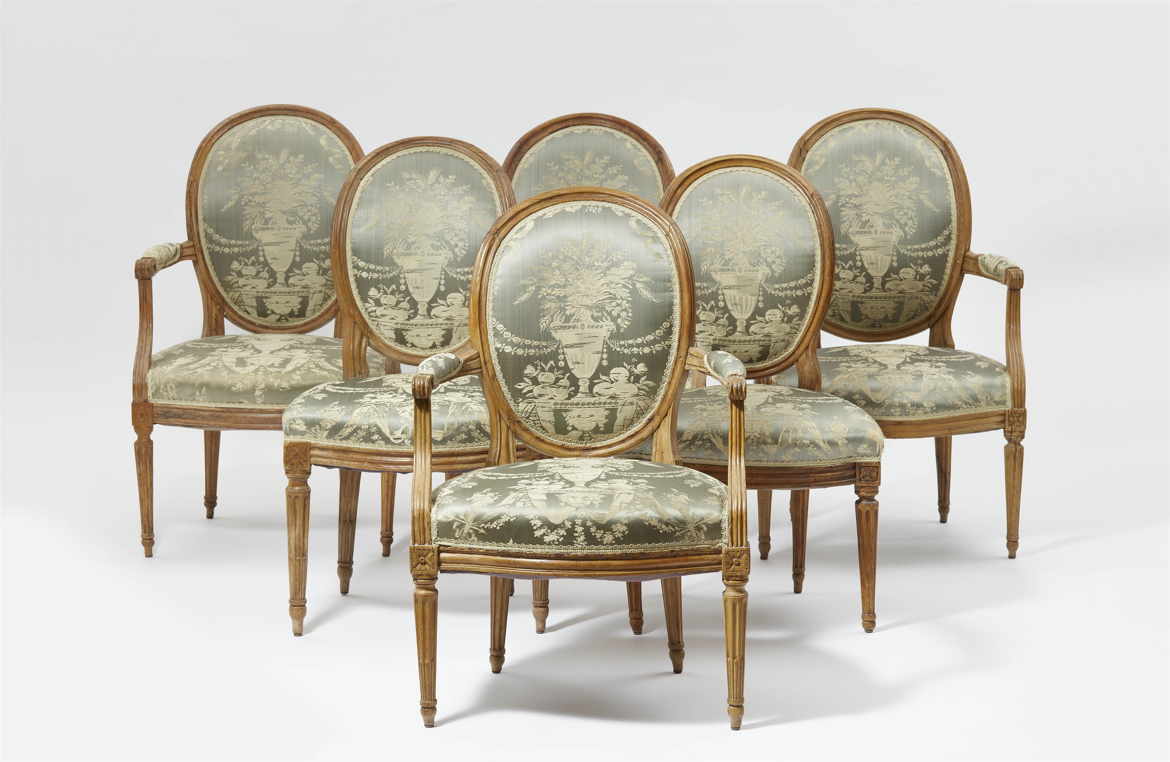 Four Louis XVI fauteuils and two chaises - image-1