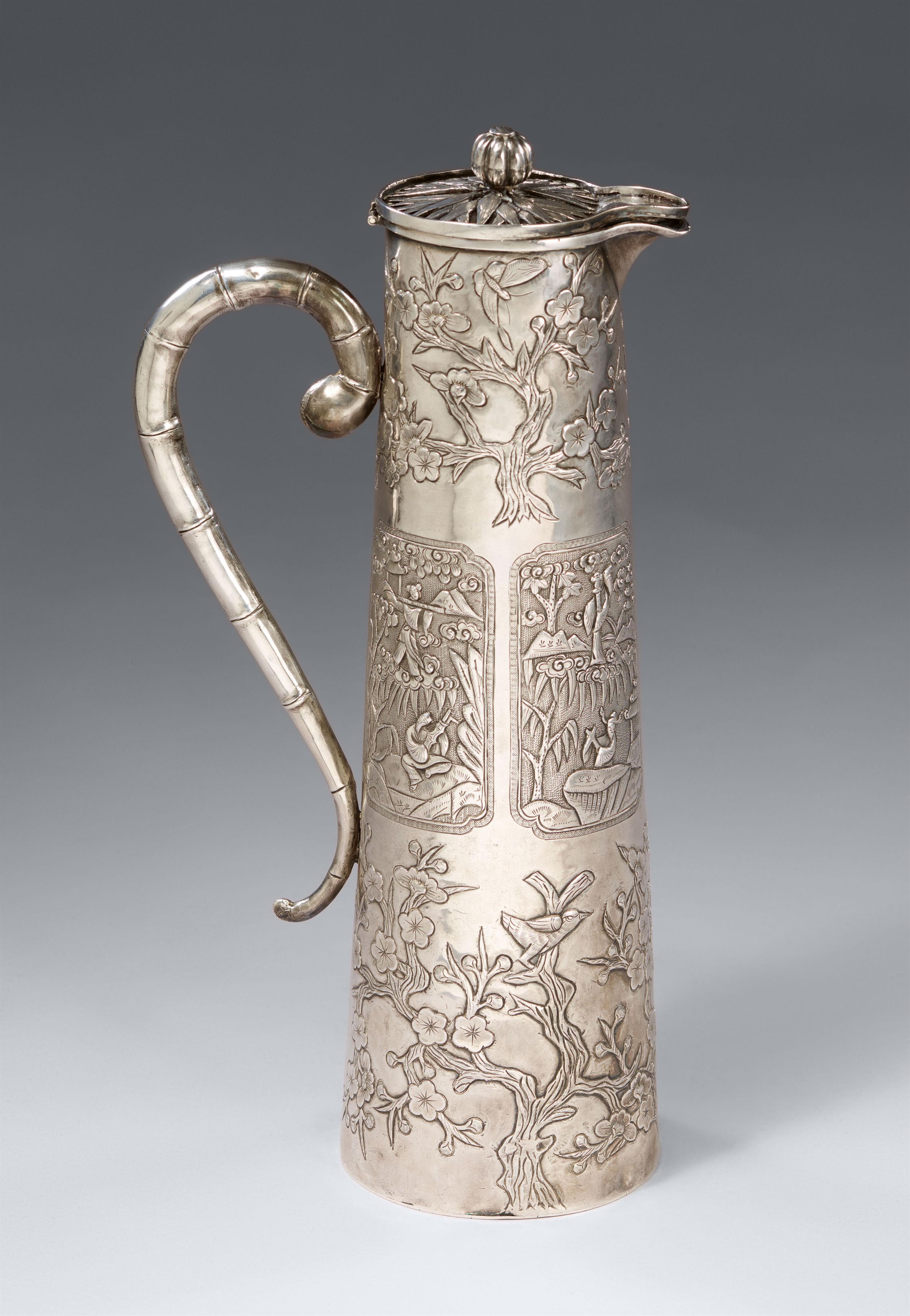 An elongated silver hot water ewer. Around 1900 - image-2