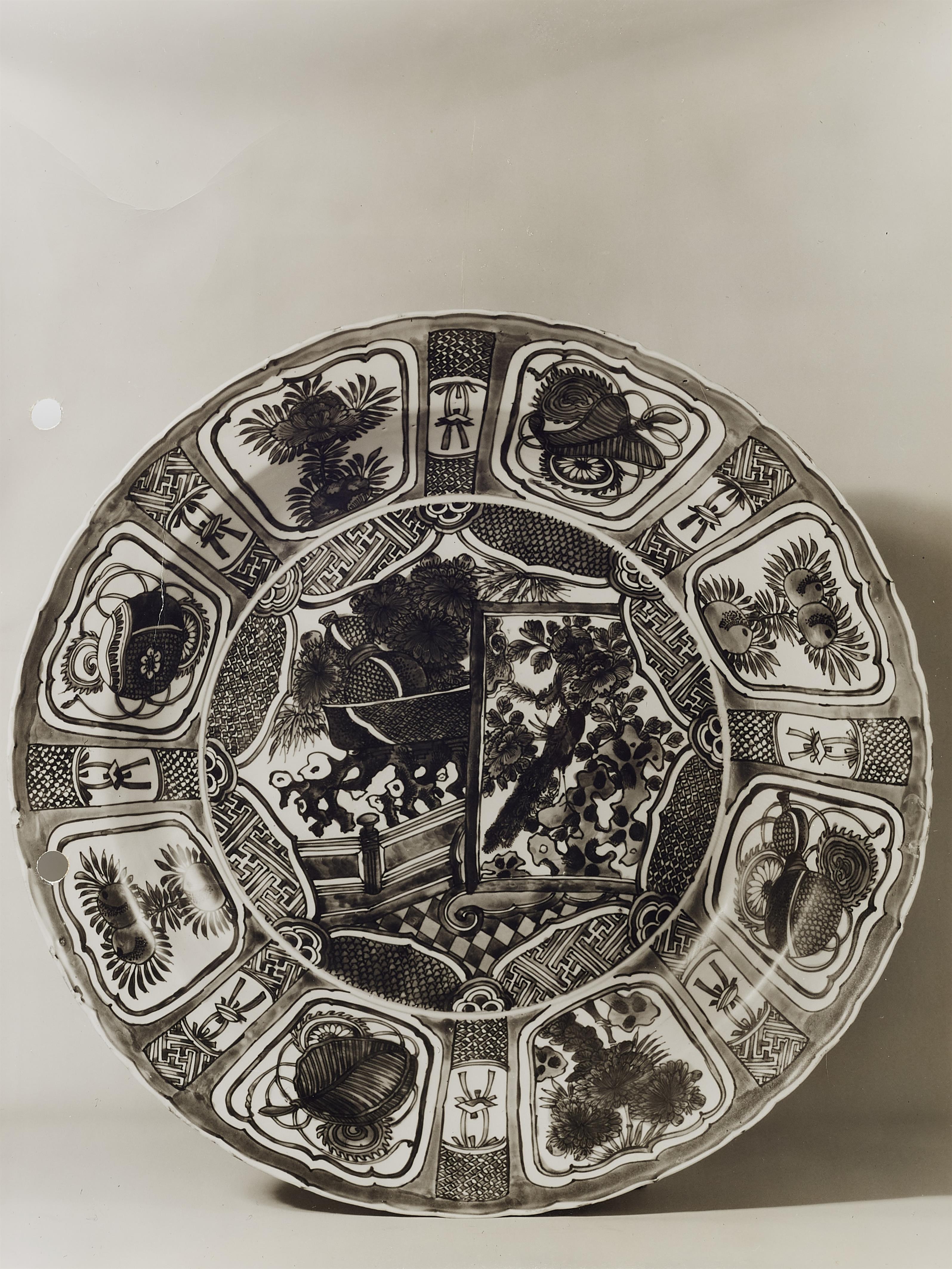 A large kraak dish. Wanli period (1572–1620) - image-3