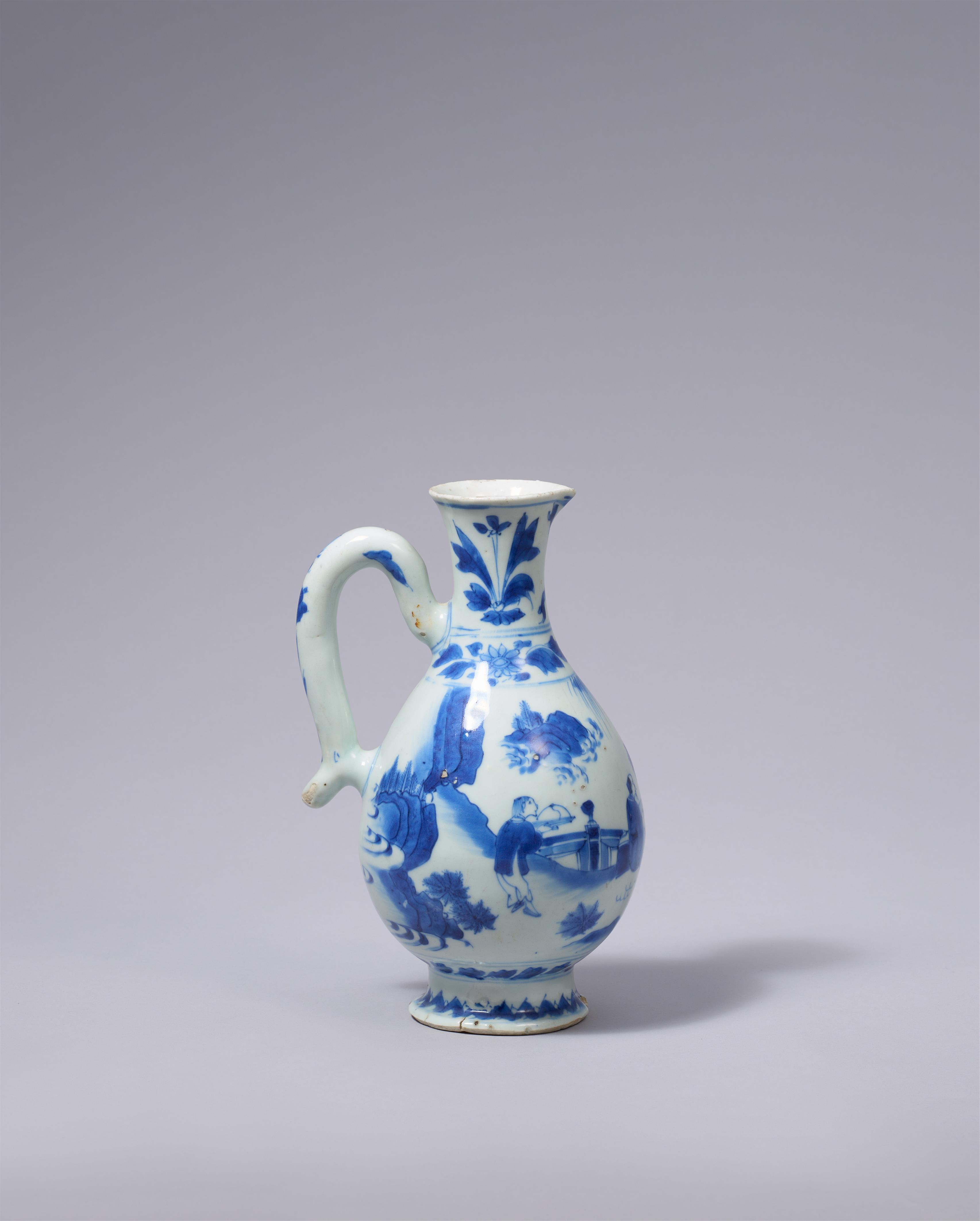 A blue and white ewer. Chongzhen period (1627–1644) - image-2