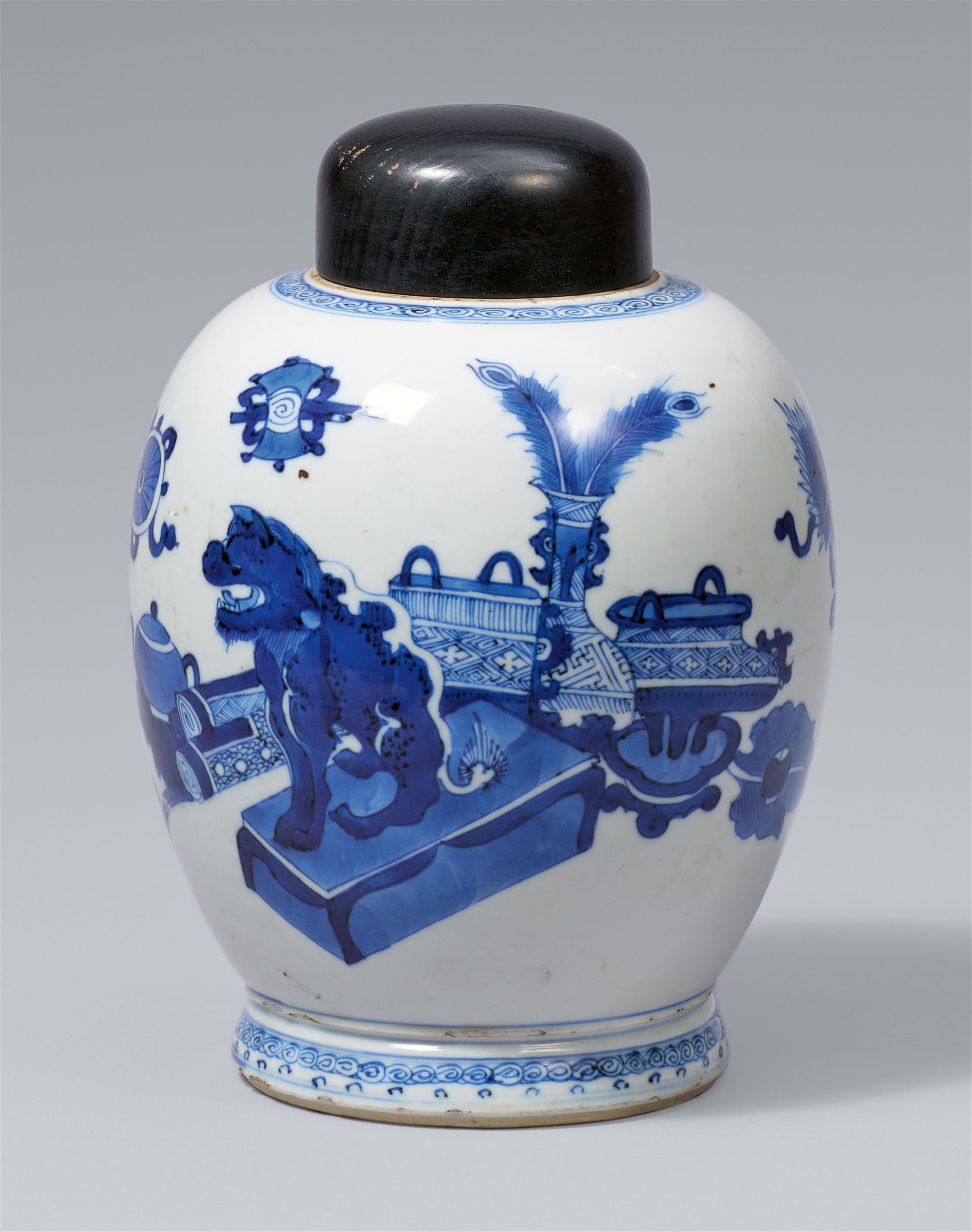 A blue and white ginger jar. Kangxi period (1662–1722) - image-1