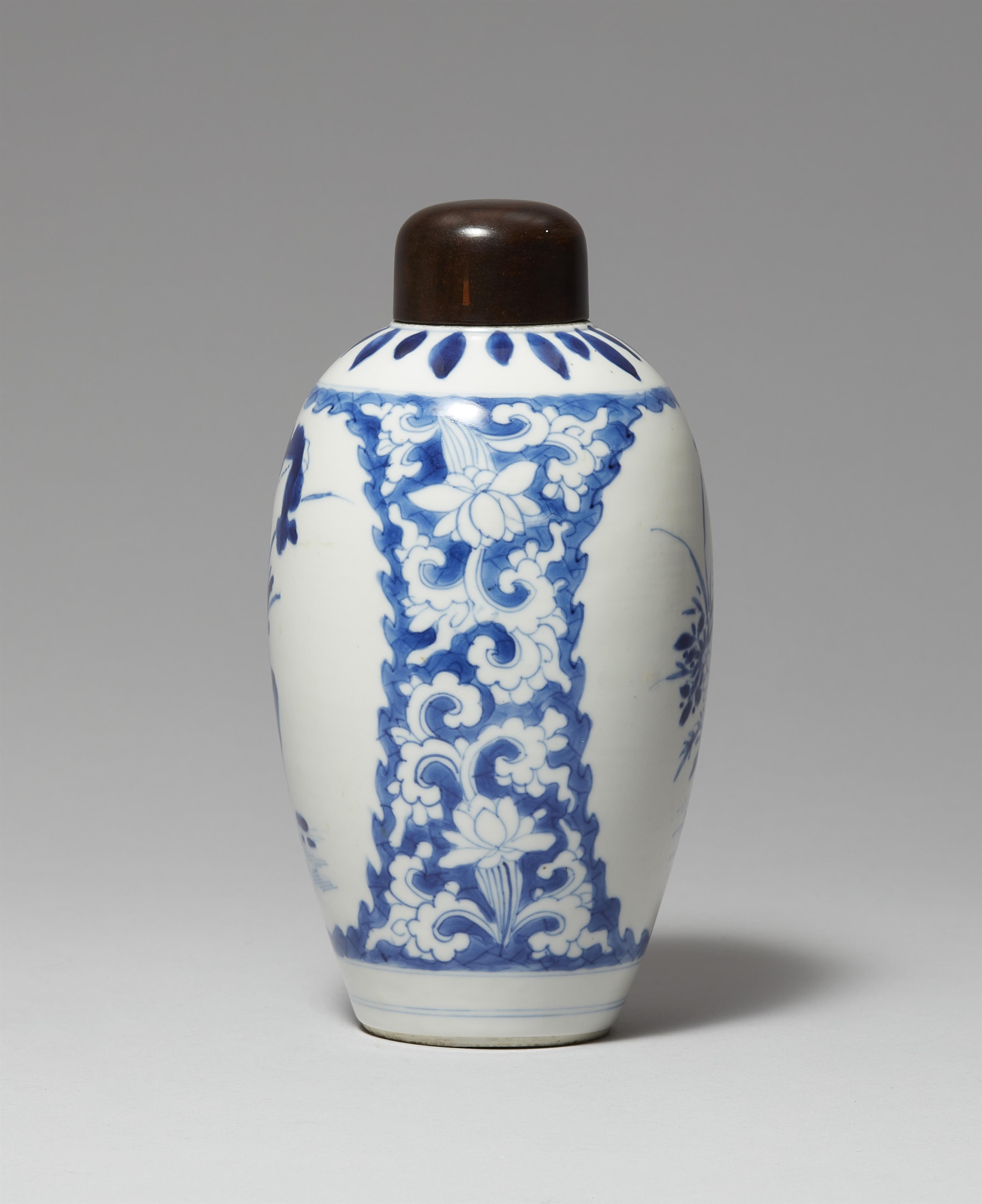 A blue and white ovoid vase. Kangxi period (1662–1722) - image-2