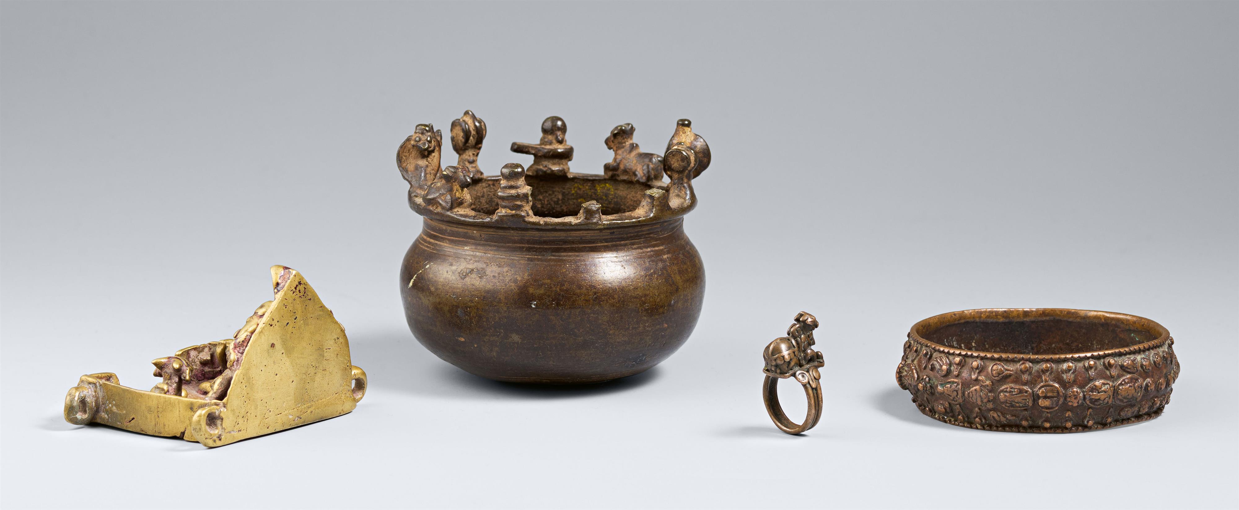 Four copper alloy pieces. Central and Southern India. 19th/20th century - image-2