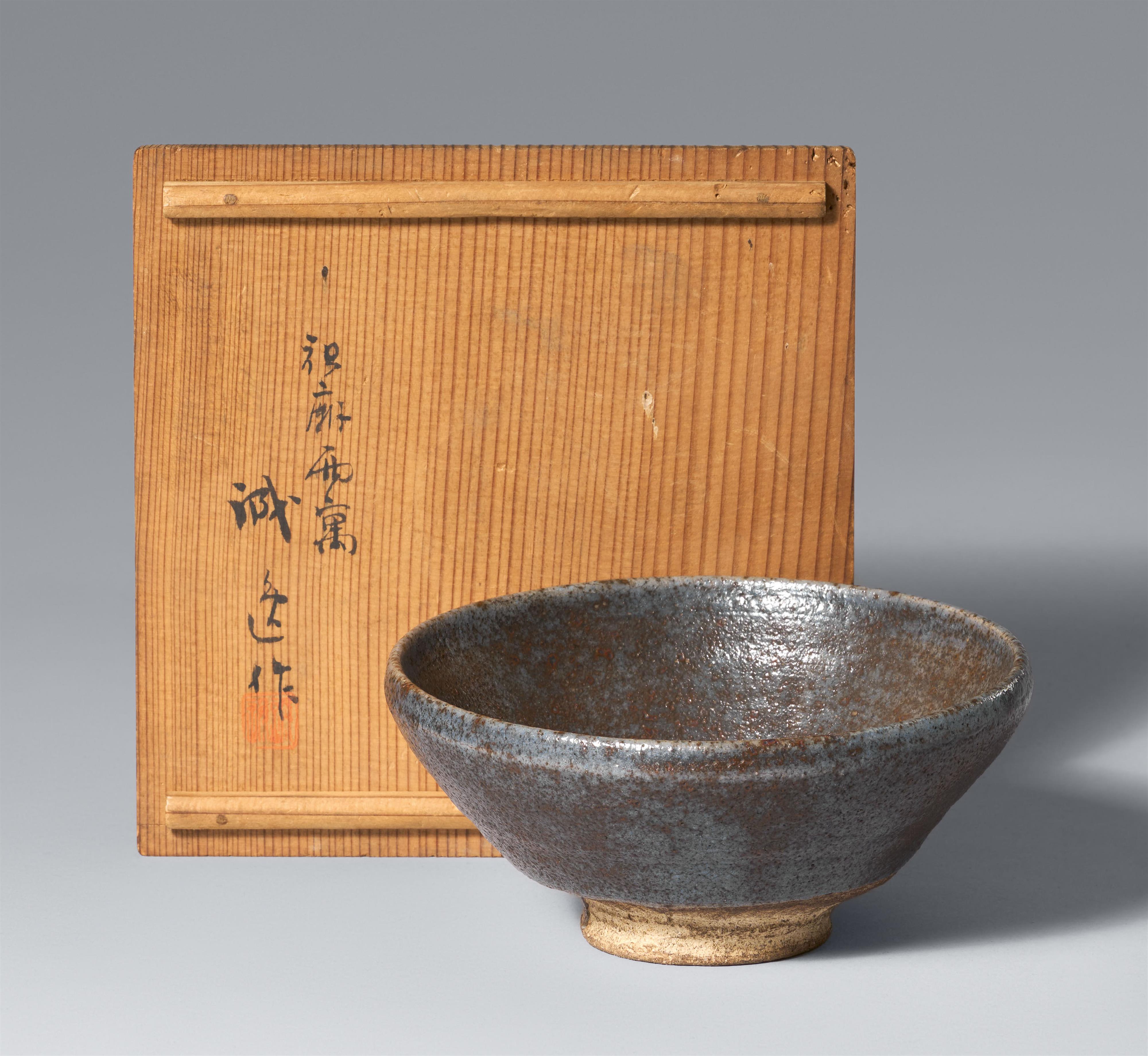 A chawan. 19th/20th century - image-1