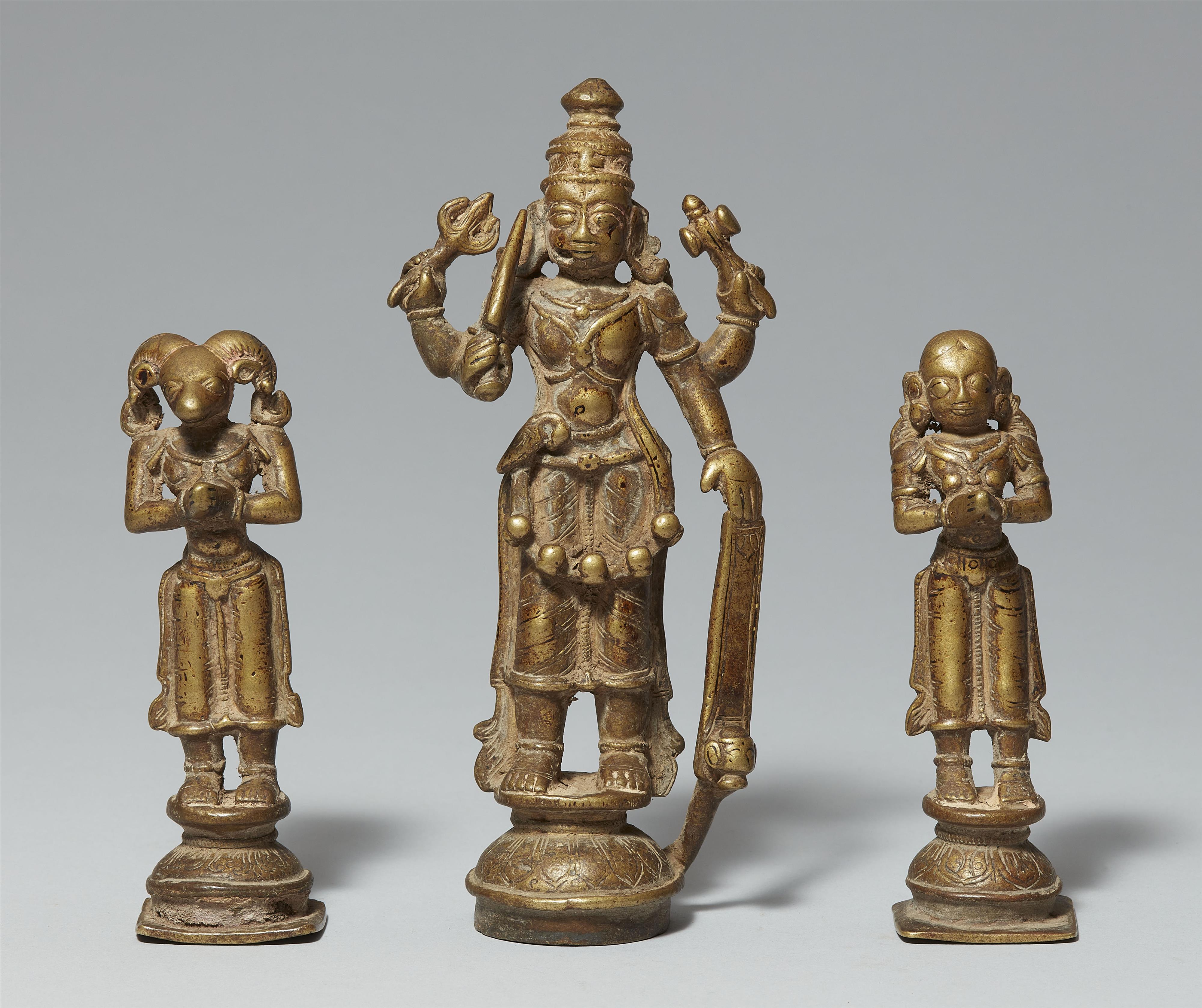 An Indian copper alloy figure group of Virabhadra. Maharashtra/Karnataka. 19th century - image-5