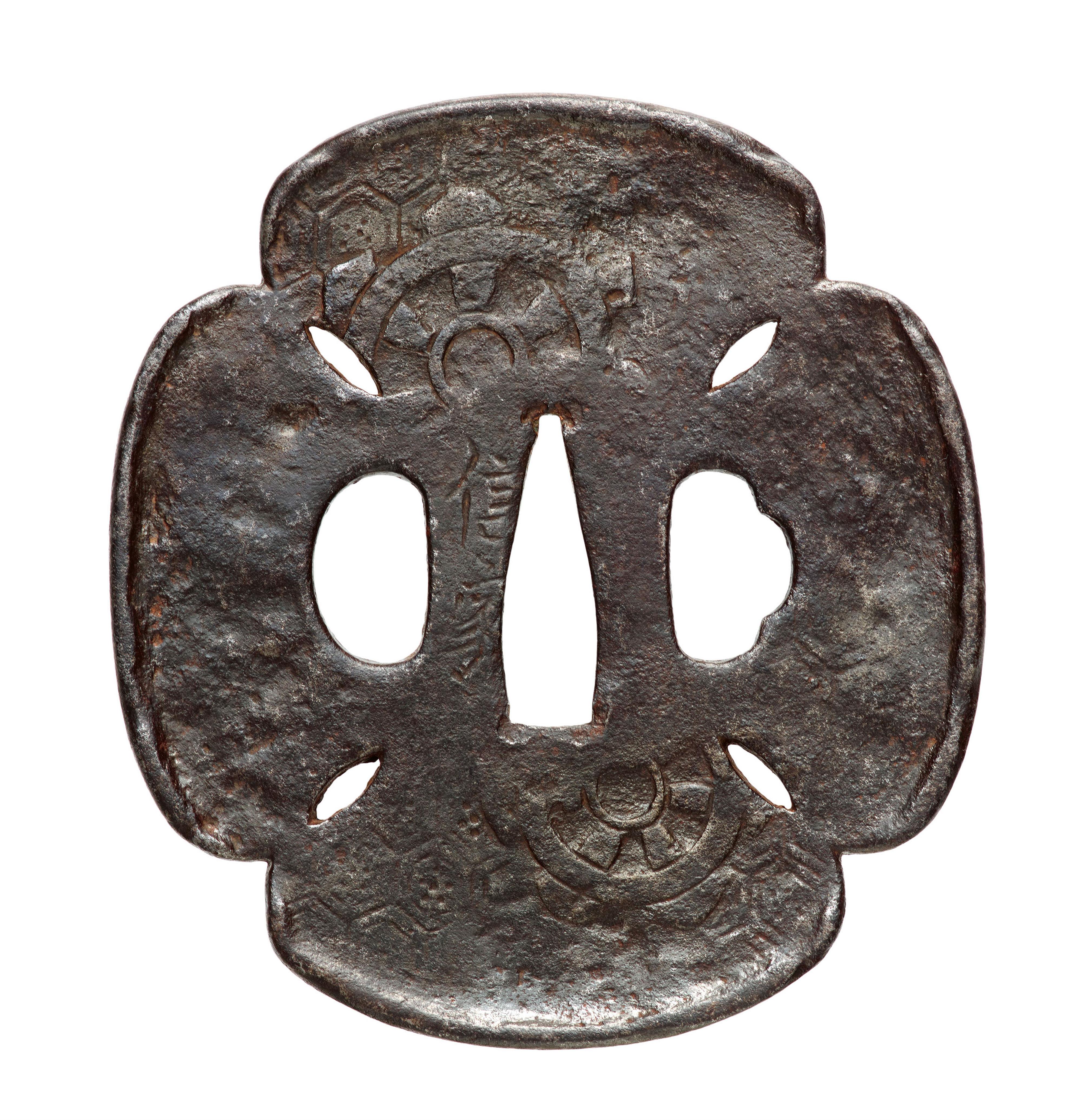 A Nobuie iron tsuba. Early Edo period - image-1