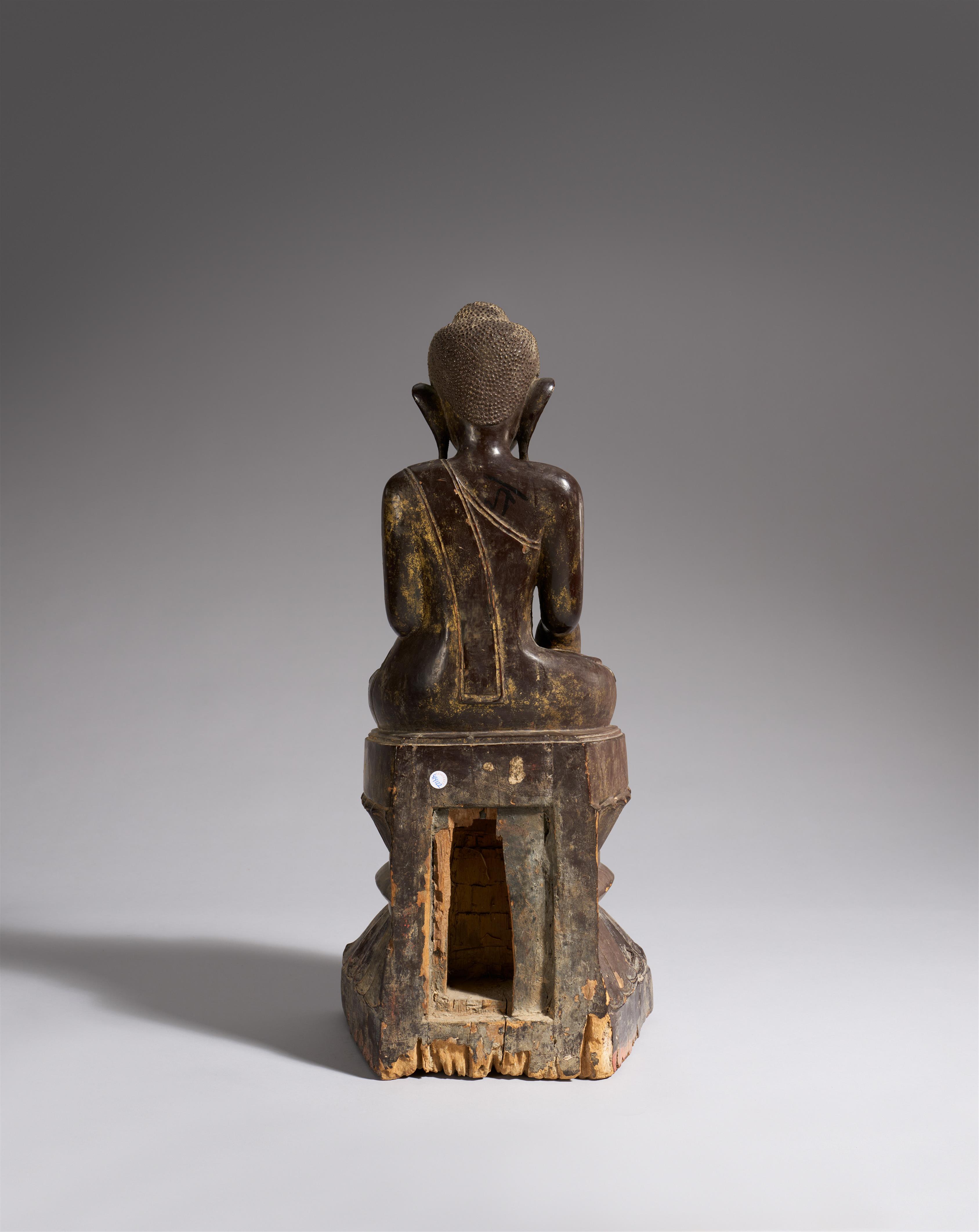 A Shan lacquered wood figure of Buddha Shakyamuni. Burma. 19th century - image-2