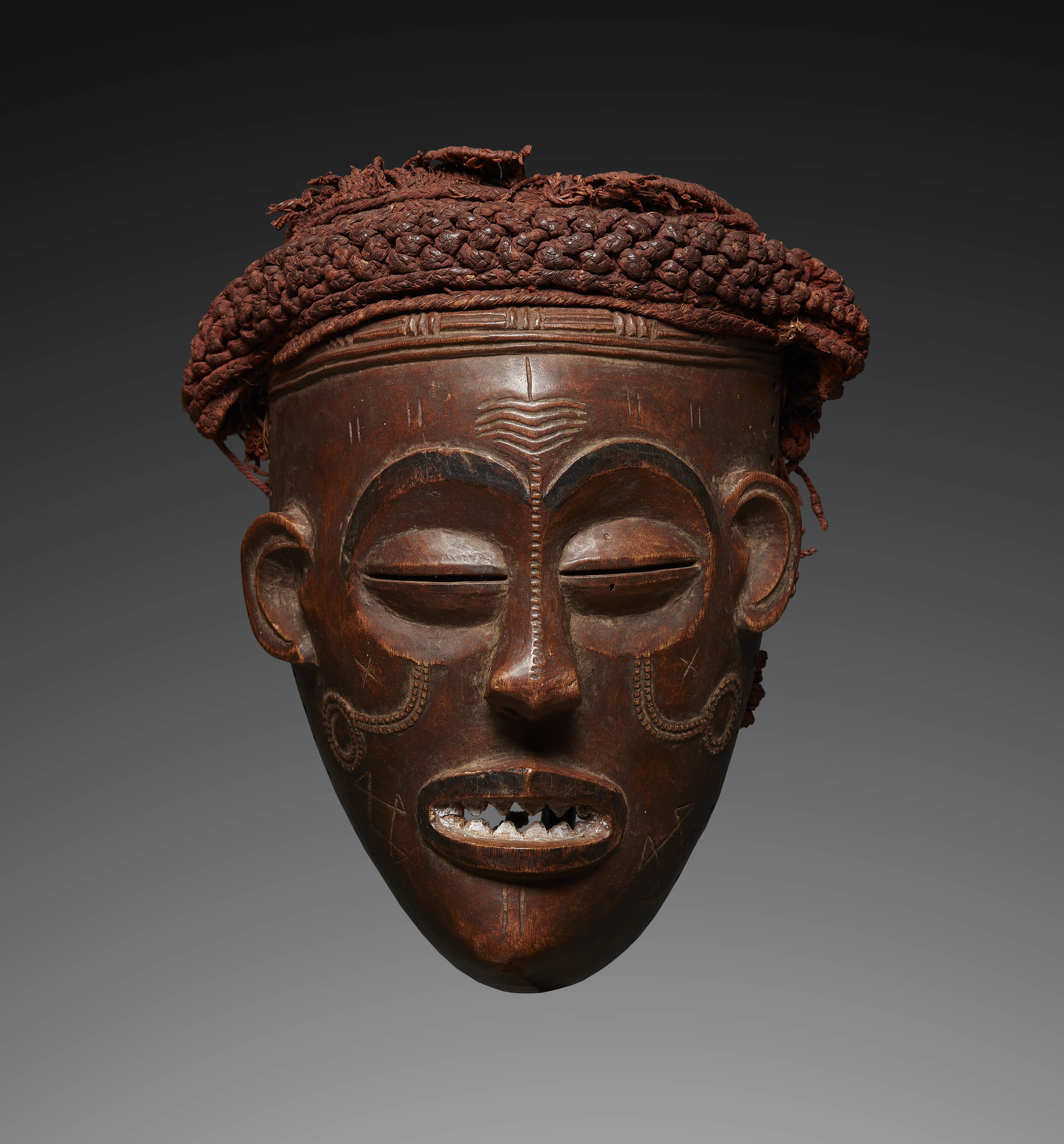 CHOKWE MASK - image-1