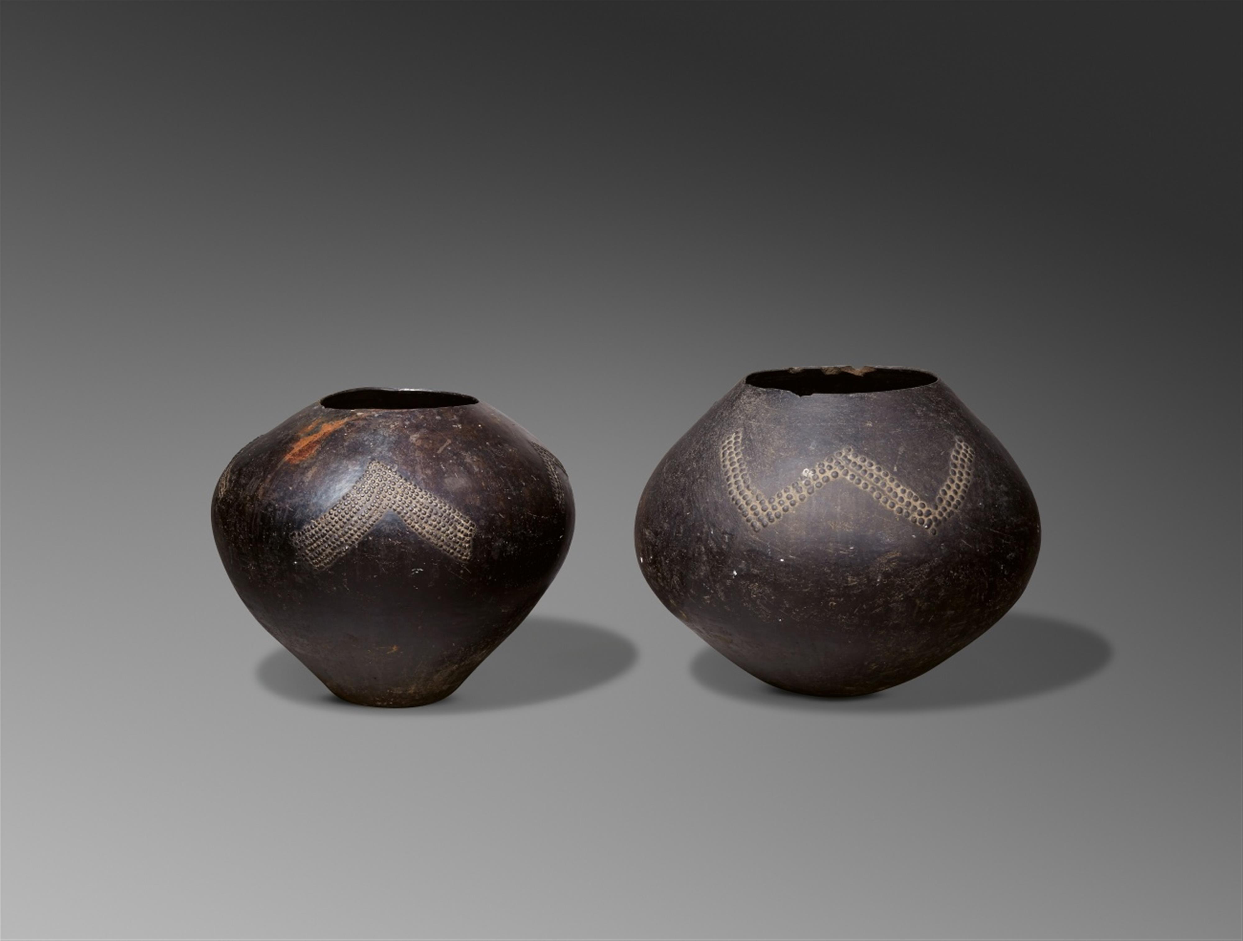 TWO ZULU BEER POTS, UKHAMBA - image-1