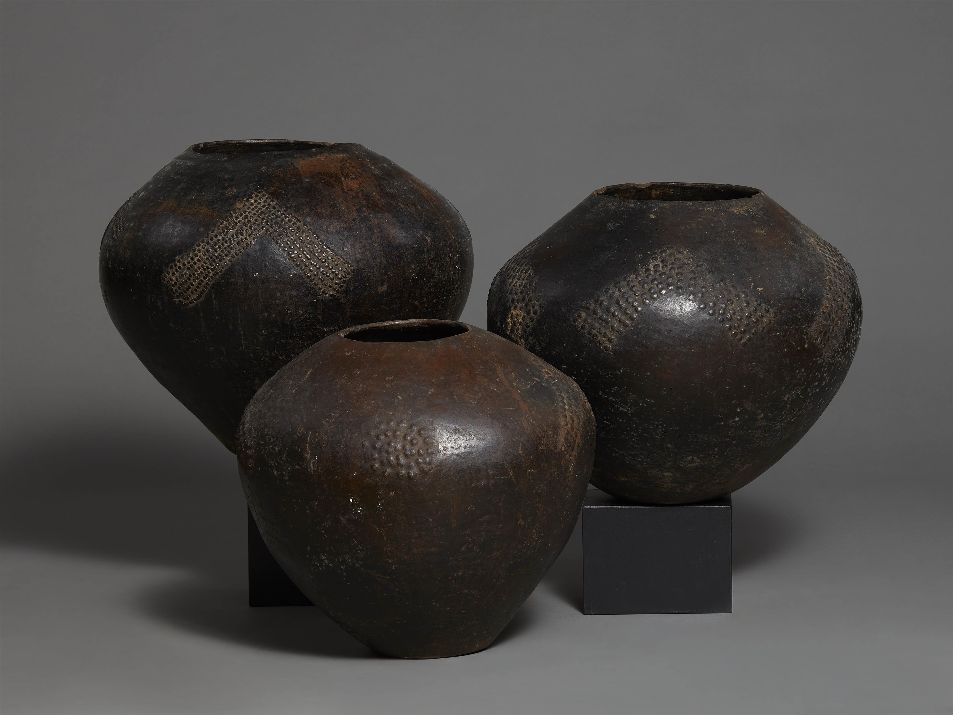 THREE ZULU BEER POTS, UKHAMBA - image-2