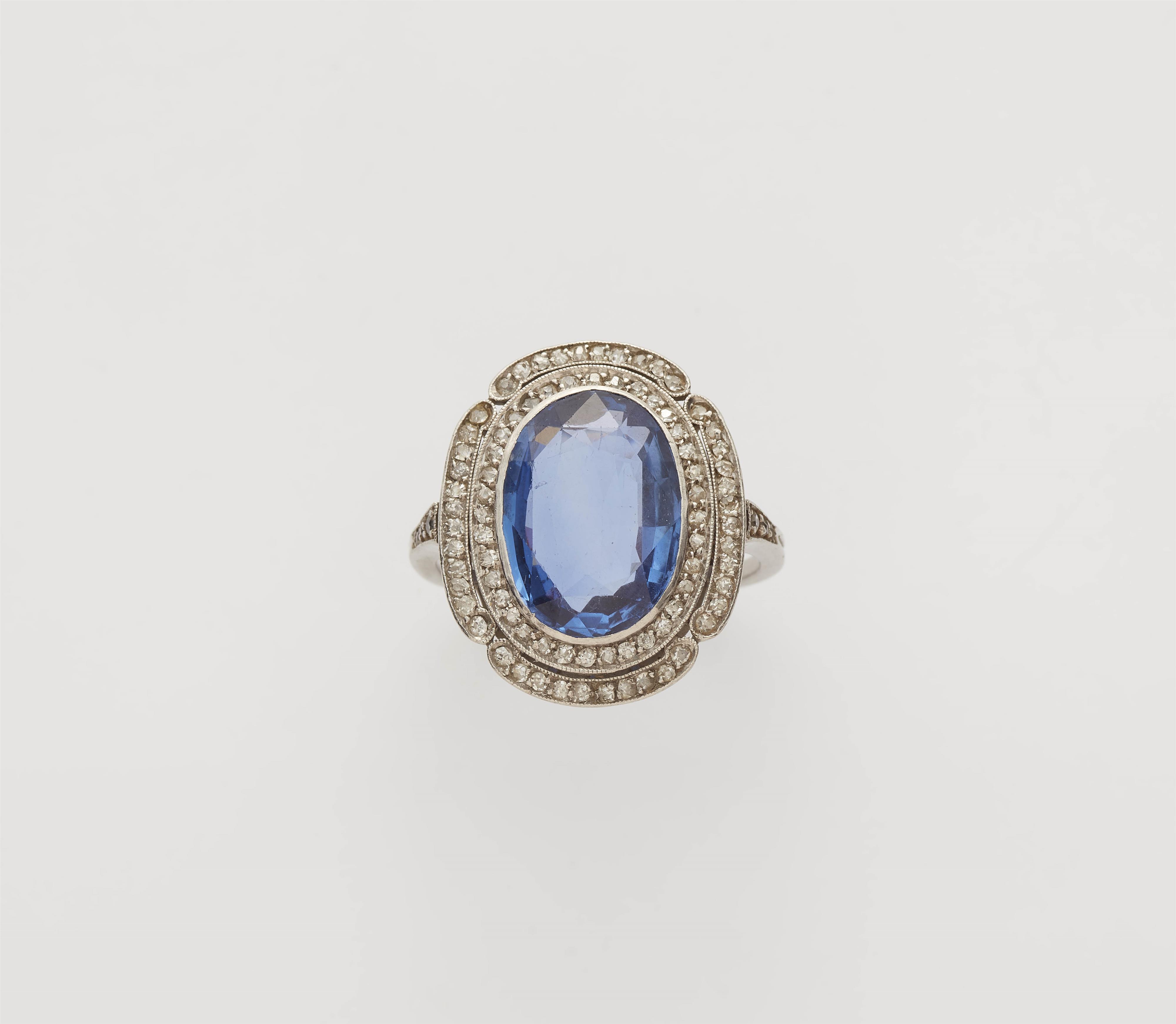 Belle Epoque-Ring mit Ceylon-Saphir - image-1