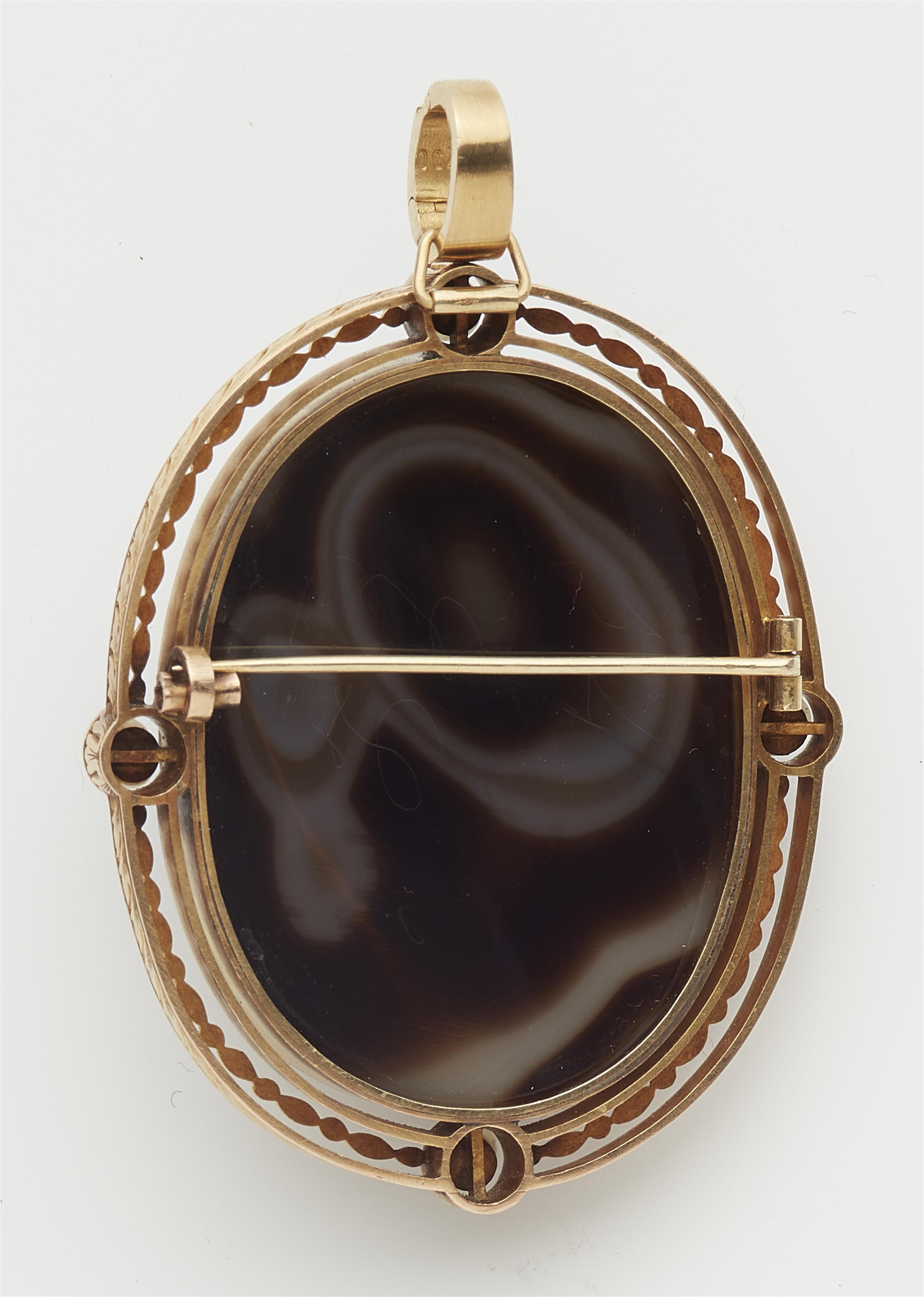 A 14k gold pearl pendant brooch with a layered agate cameo depicting Ceres. - image-2