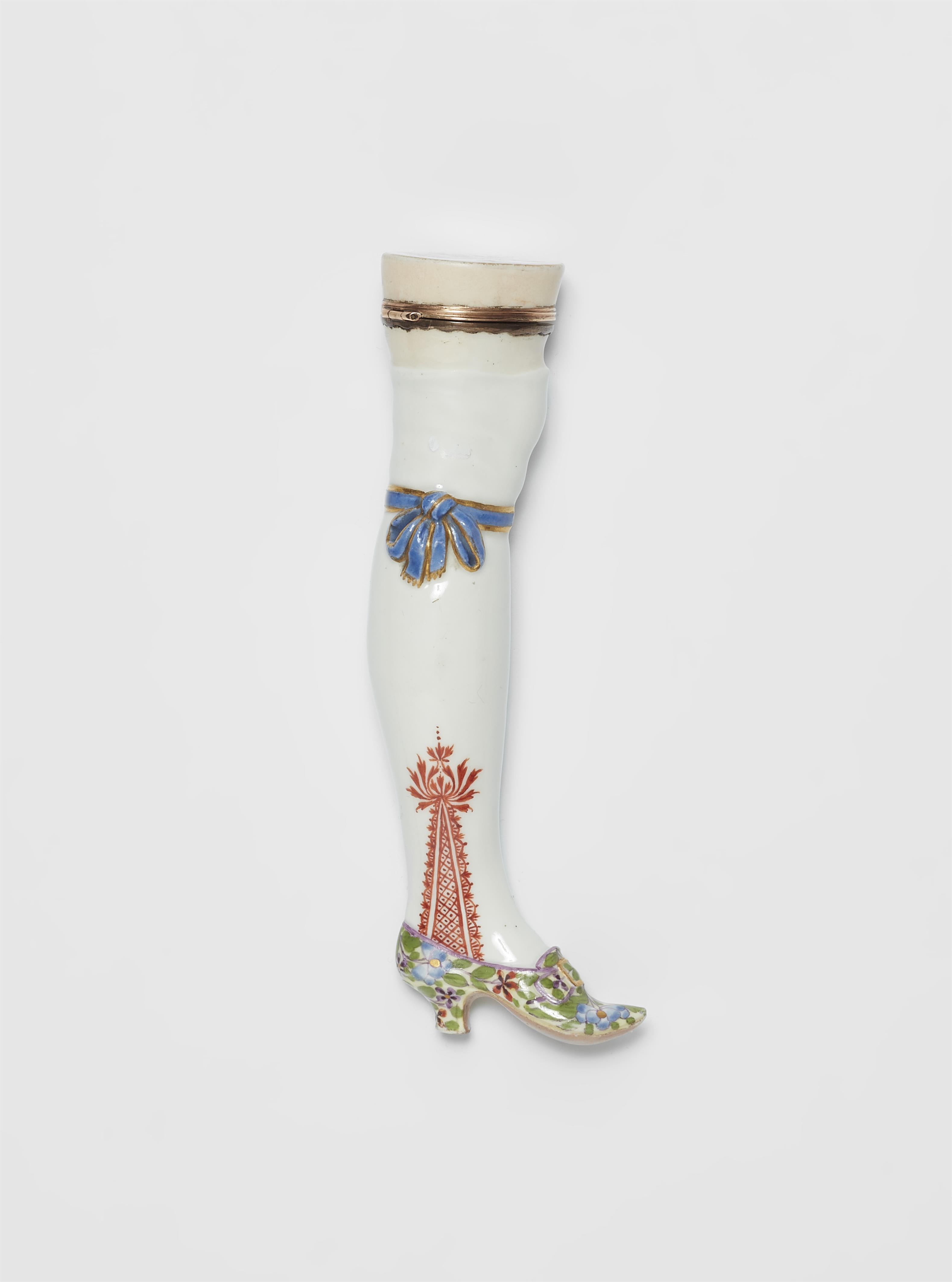 A Meissen porcelain needle case - image-1