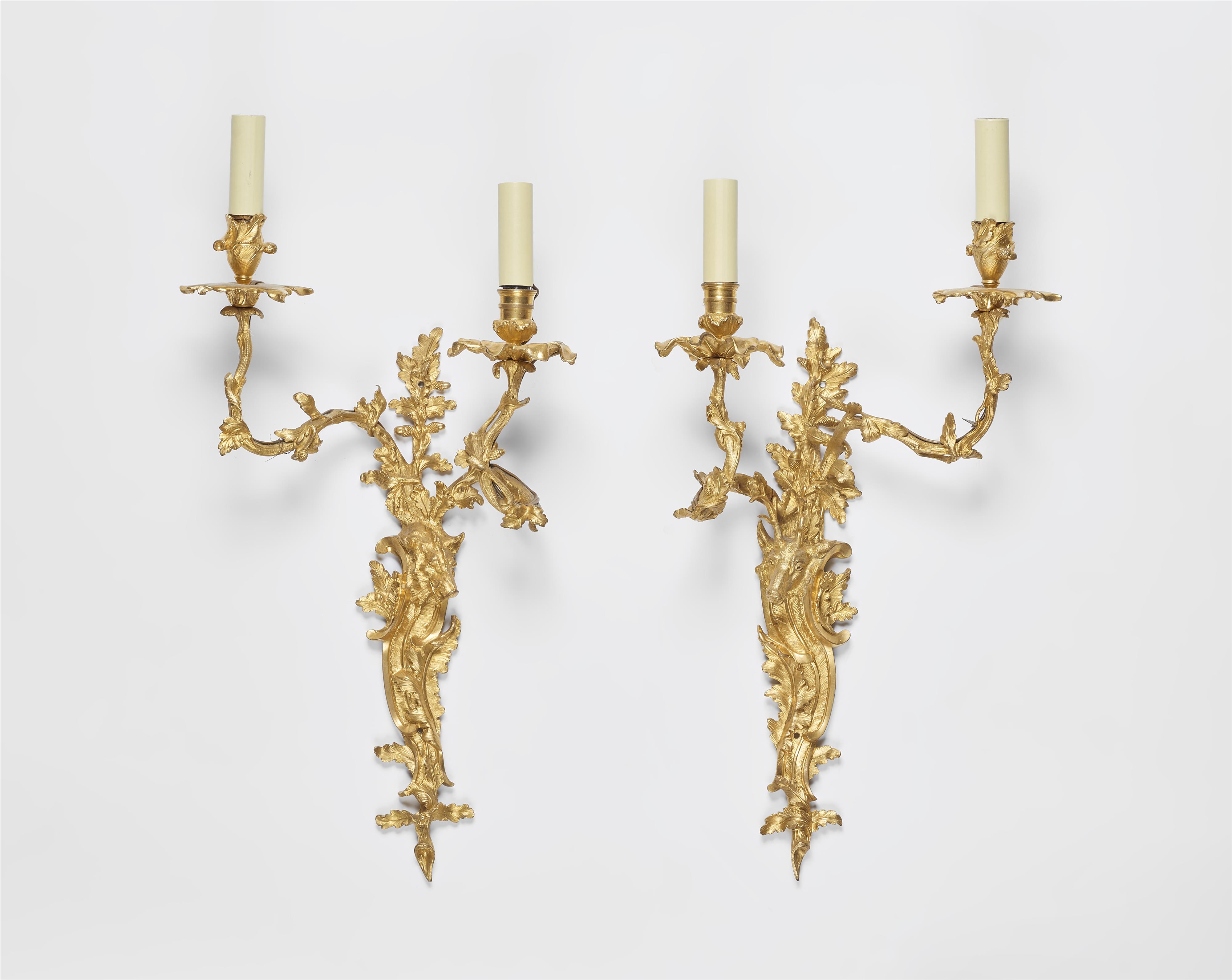 A pair of ormolu appliques with hunting trophies - image-1