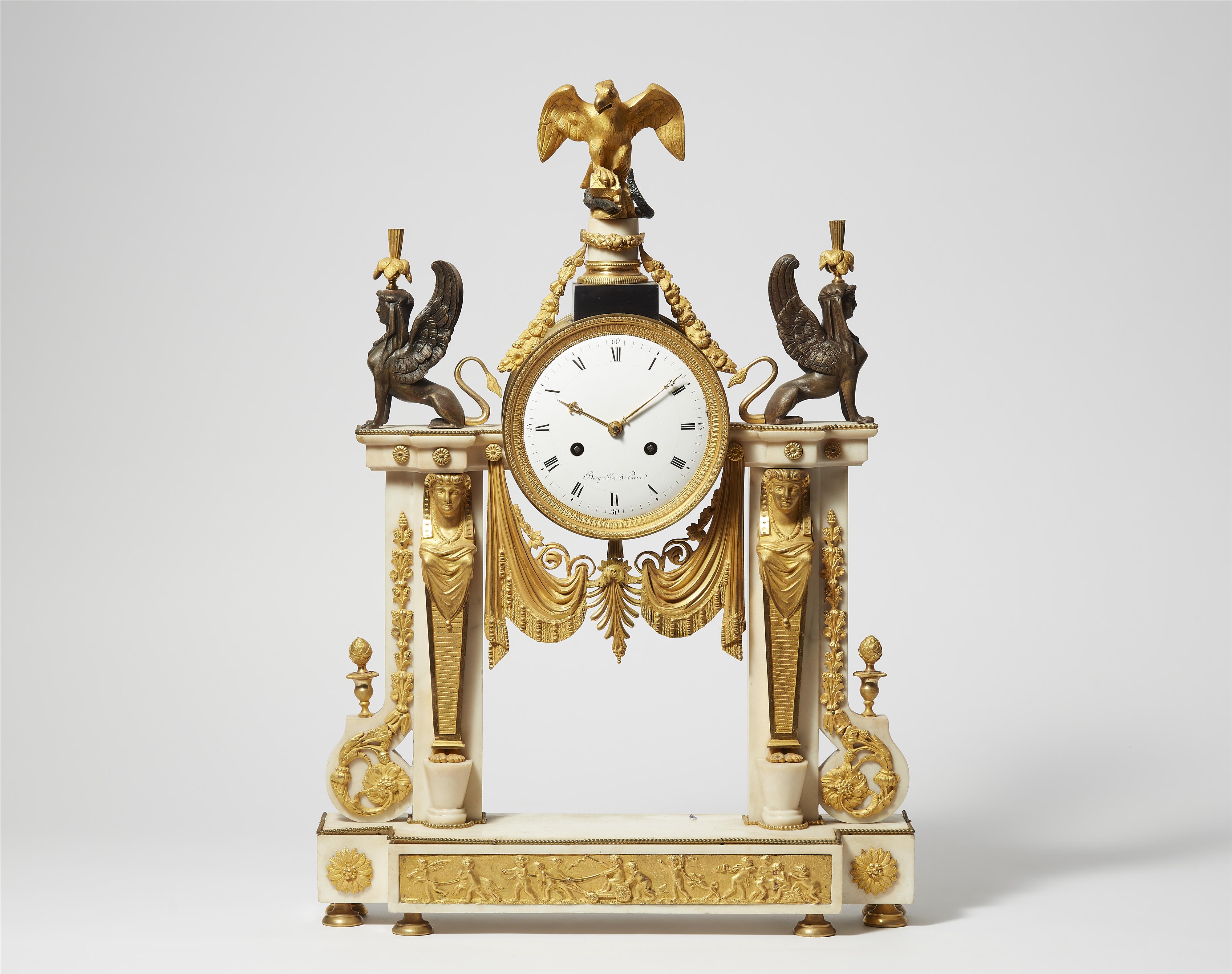 A Parisian gilt and patinated bronze pendulum clock "à l'aigle" - image-1