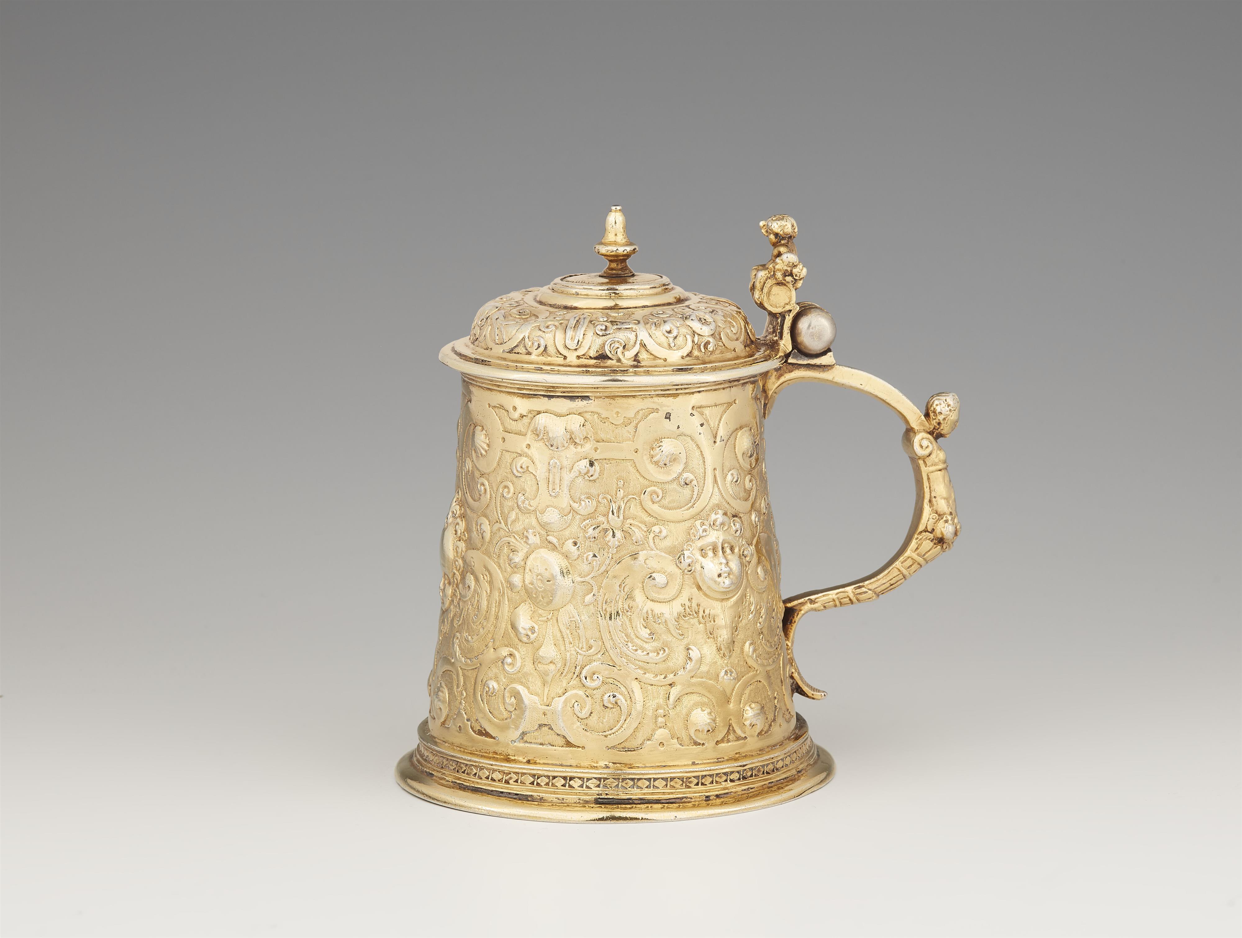 An Augsburg Renaissance silver gilt tankard - image-1