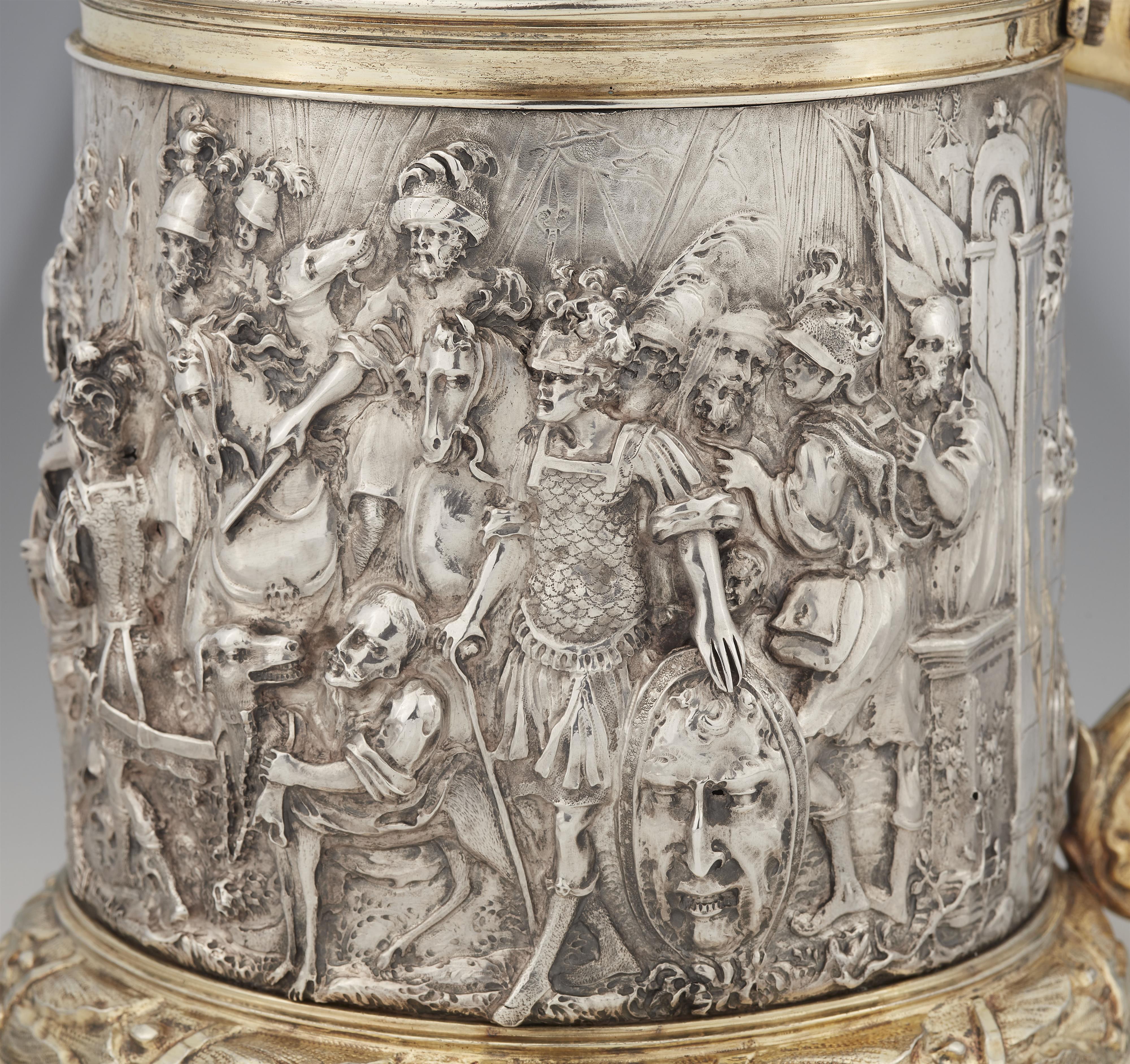 A museum quality Gdansk silver tankard - image-4