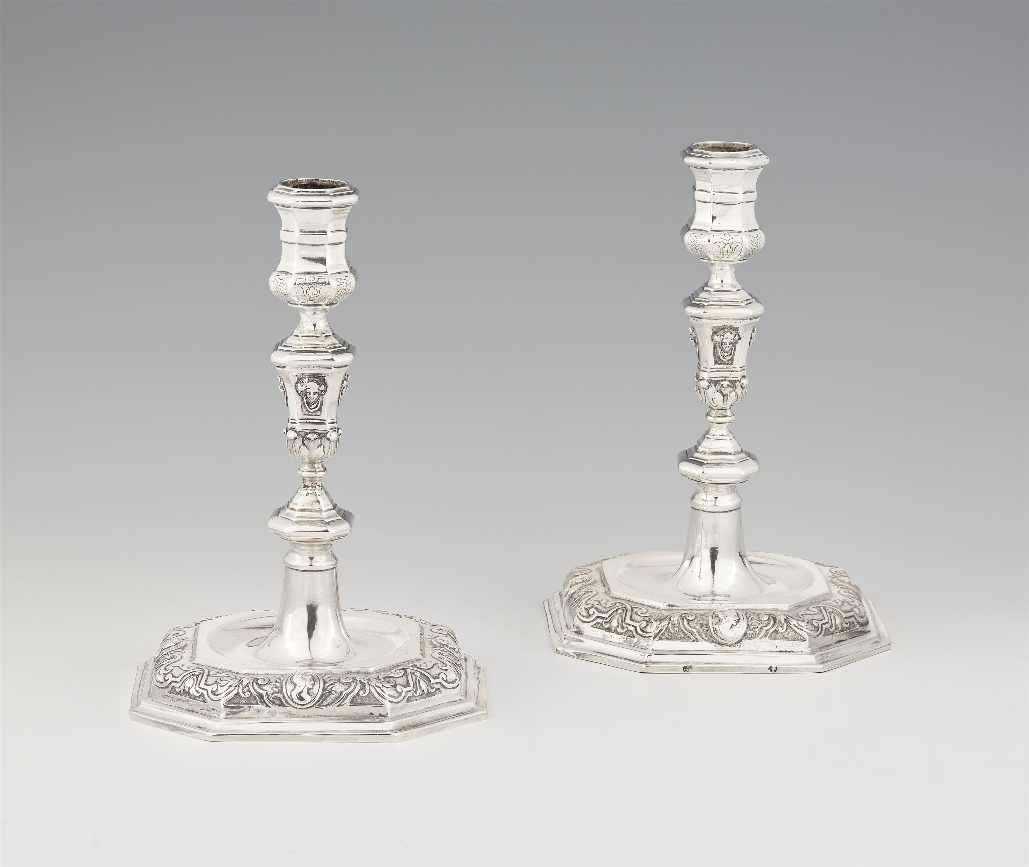 A pair of Régence Augsburg silver candlesticks - image-1