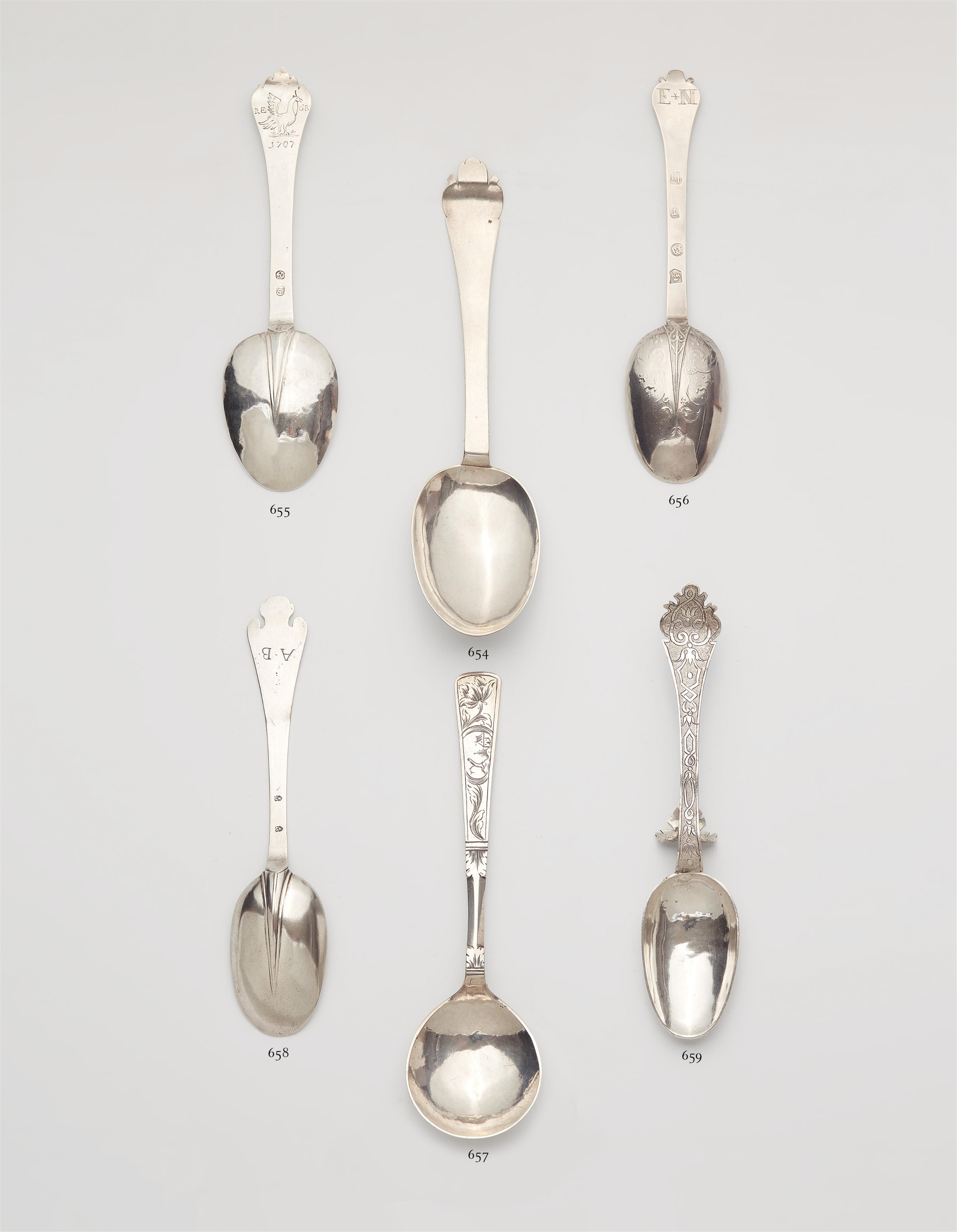 A Charles II London silver lace back spoon - image-3