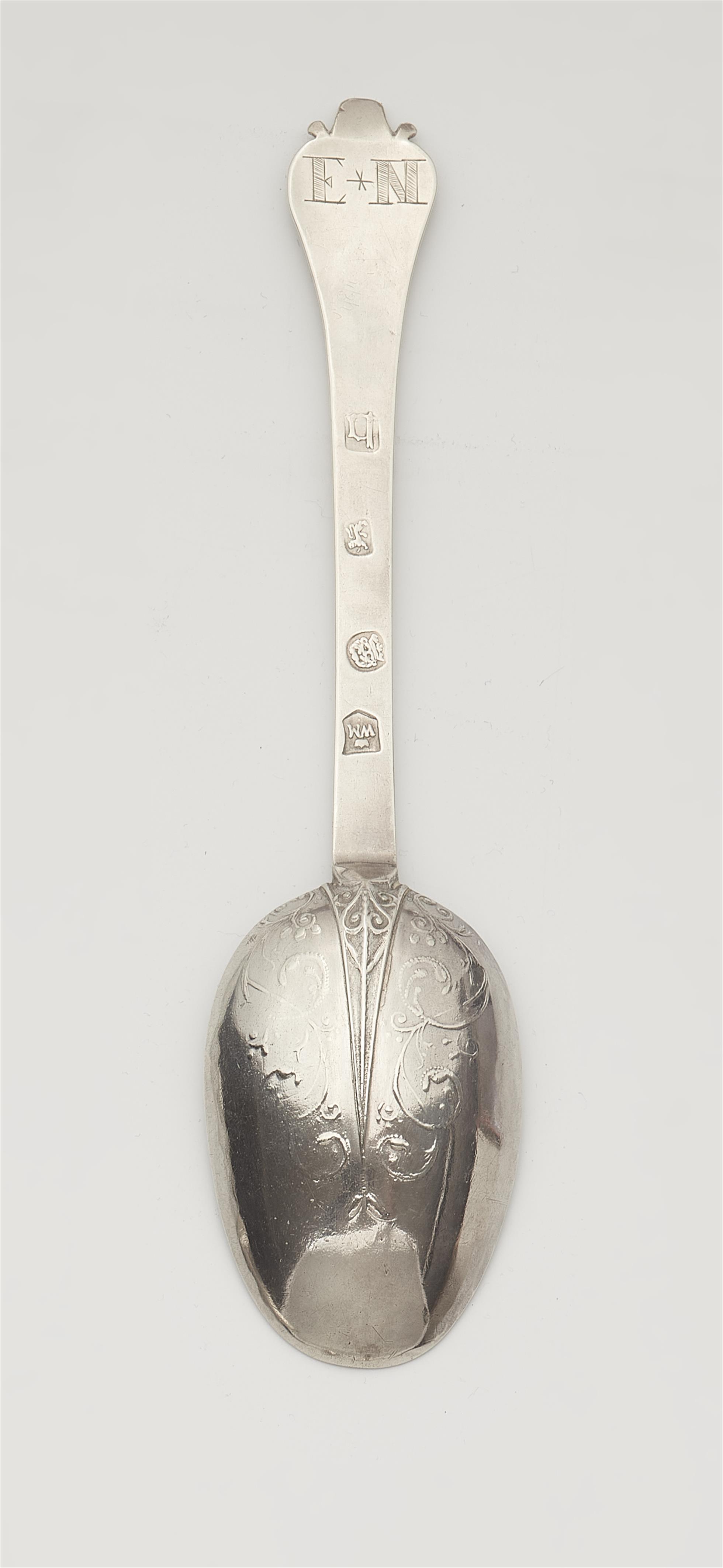A Charles II London silver lace back spoon - image-1