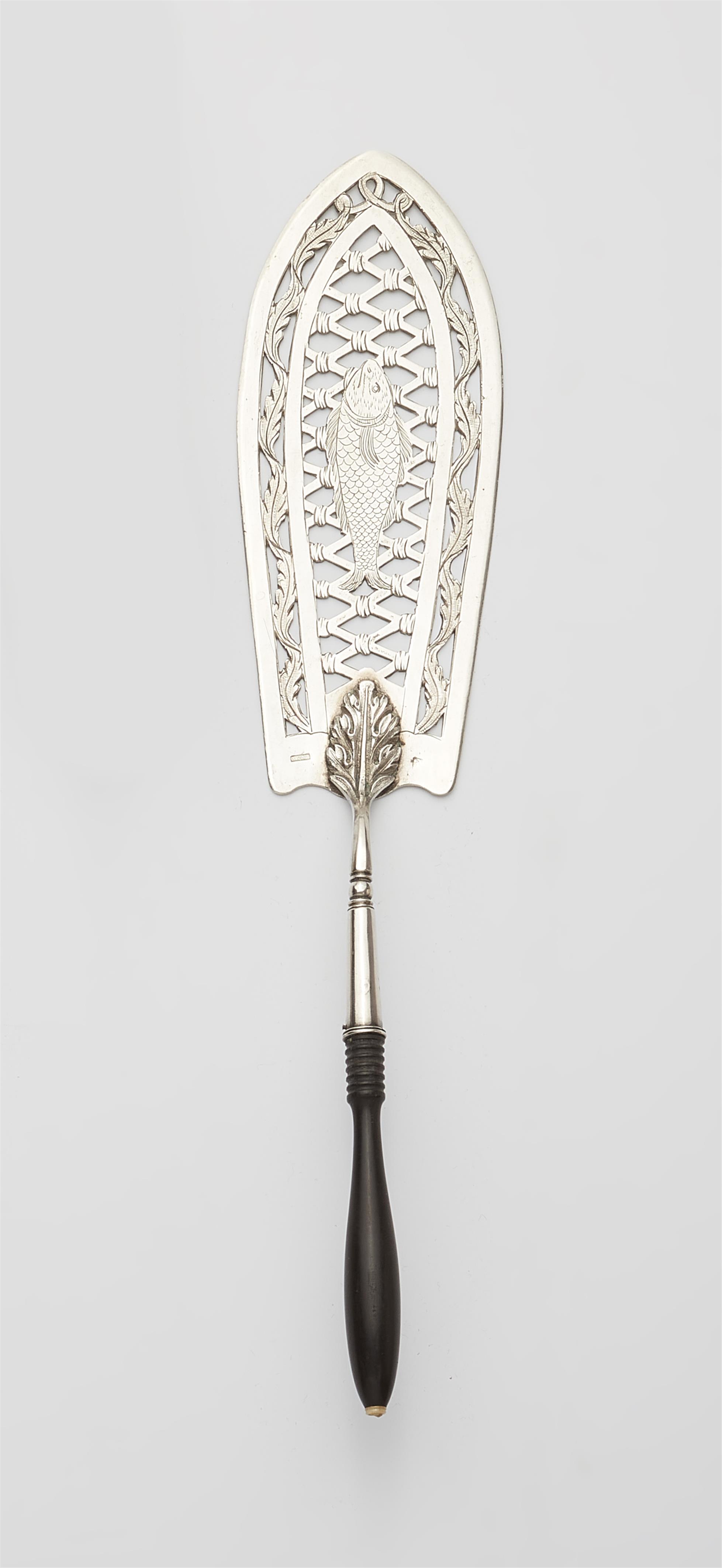 A Grabow silver fish serving knife - image-1