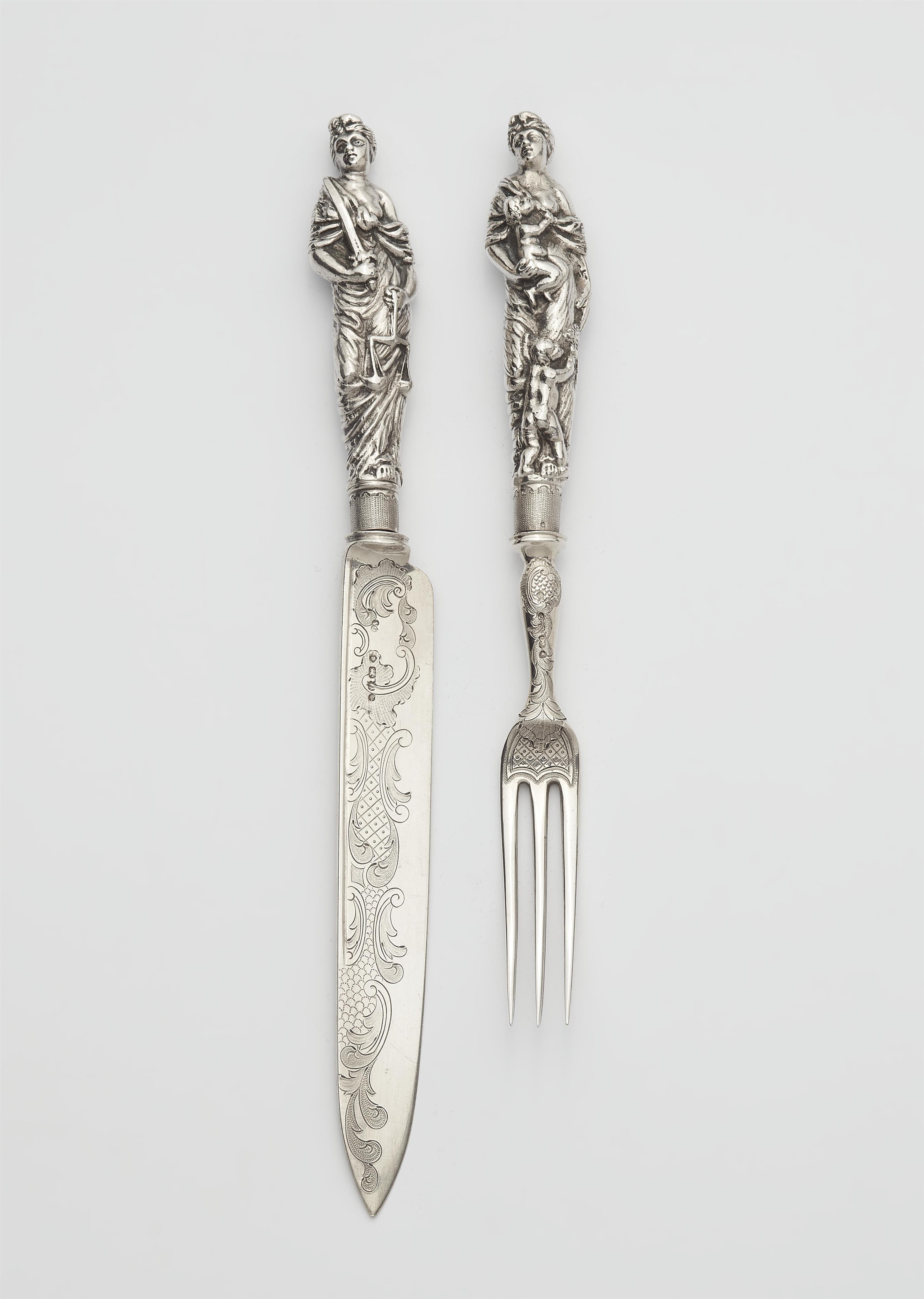 A pair of Amsterdam Baroque silver cutlery handles - image-1