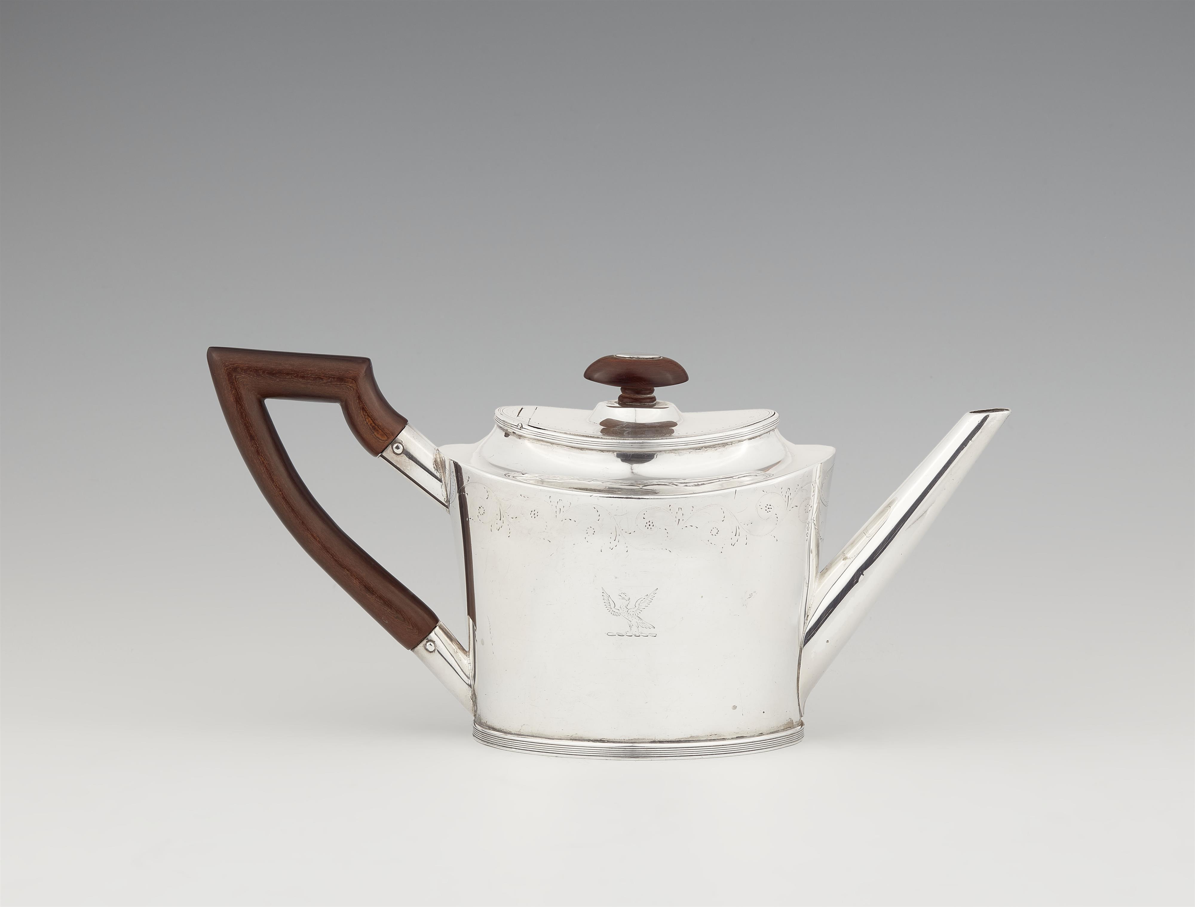 A Rotterdam silver teapot - image-1