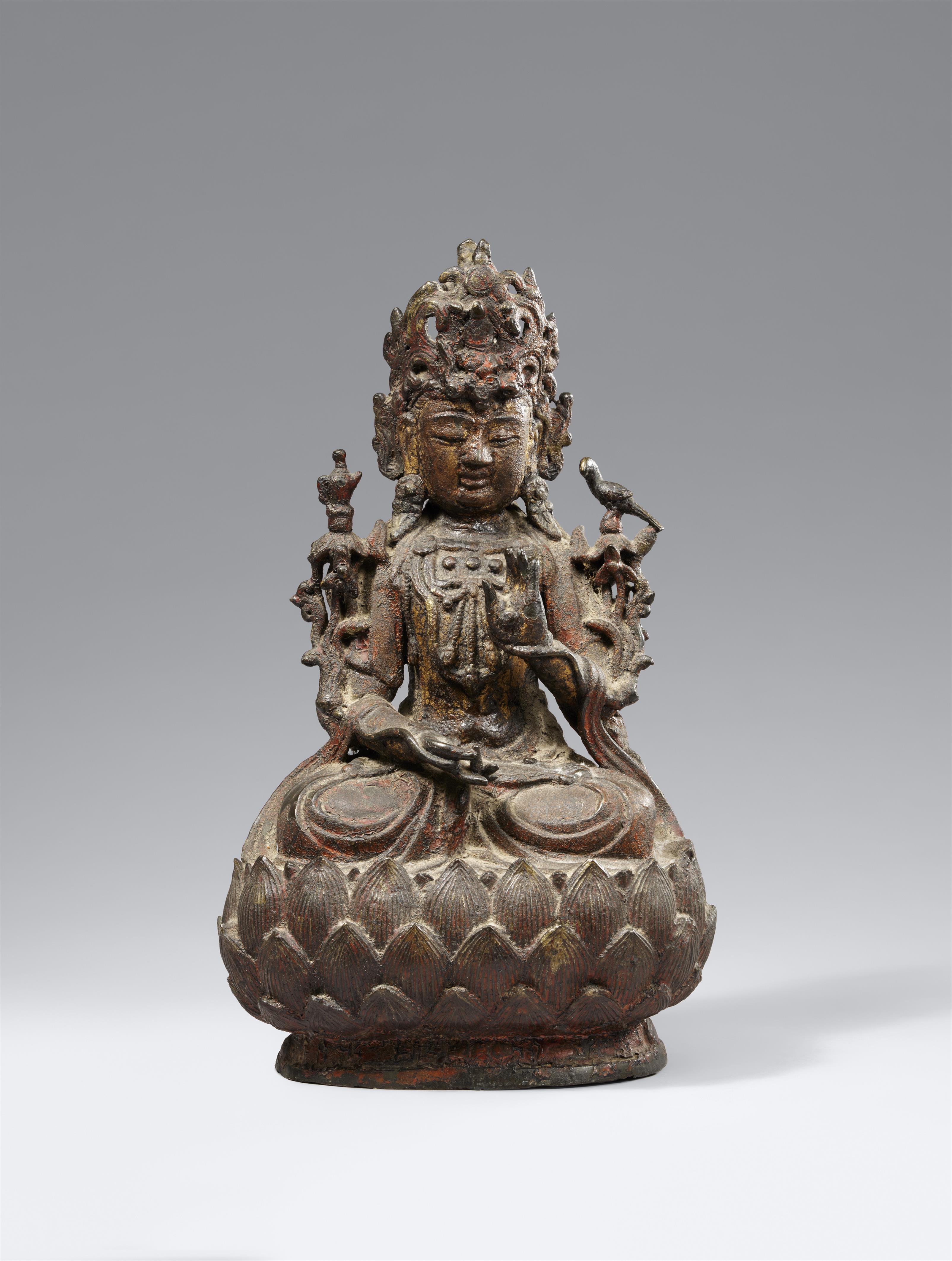 Figur des Guanyin. Bronze. Ming-Zeit, 17. Jh. - image-1
