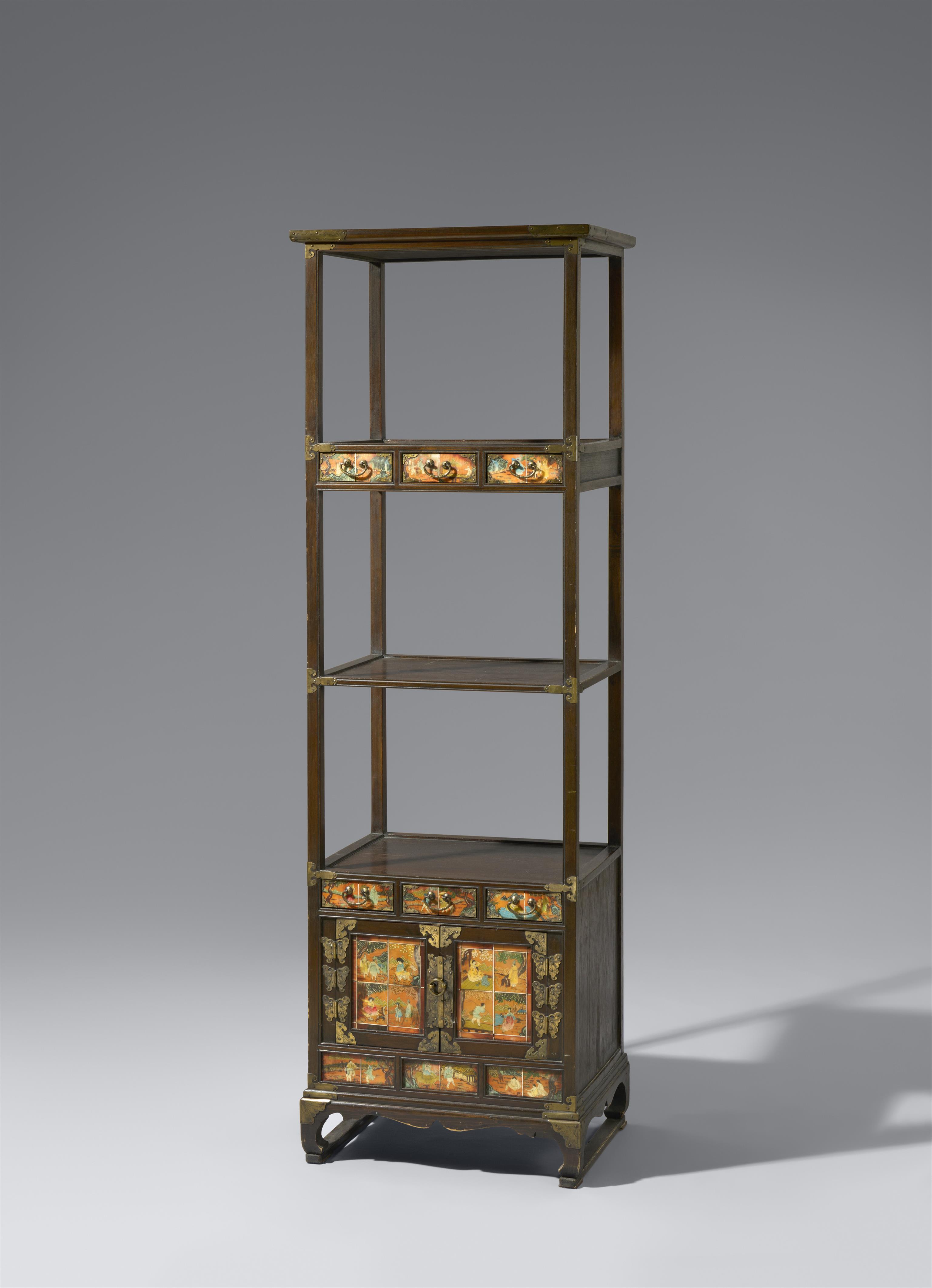 A wood four level book storage and display stand (sabang t'akja). Korea. First half 20th century - image-1