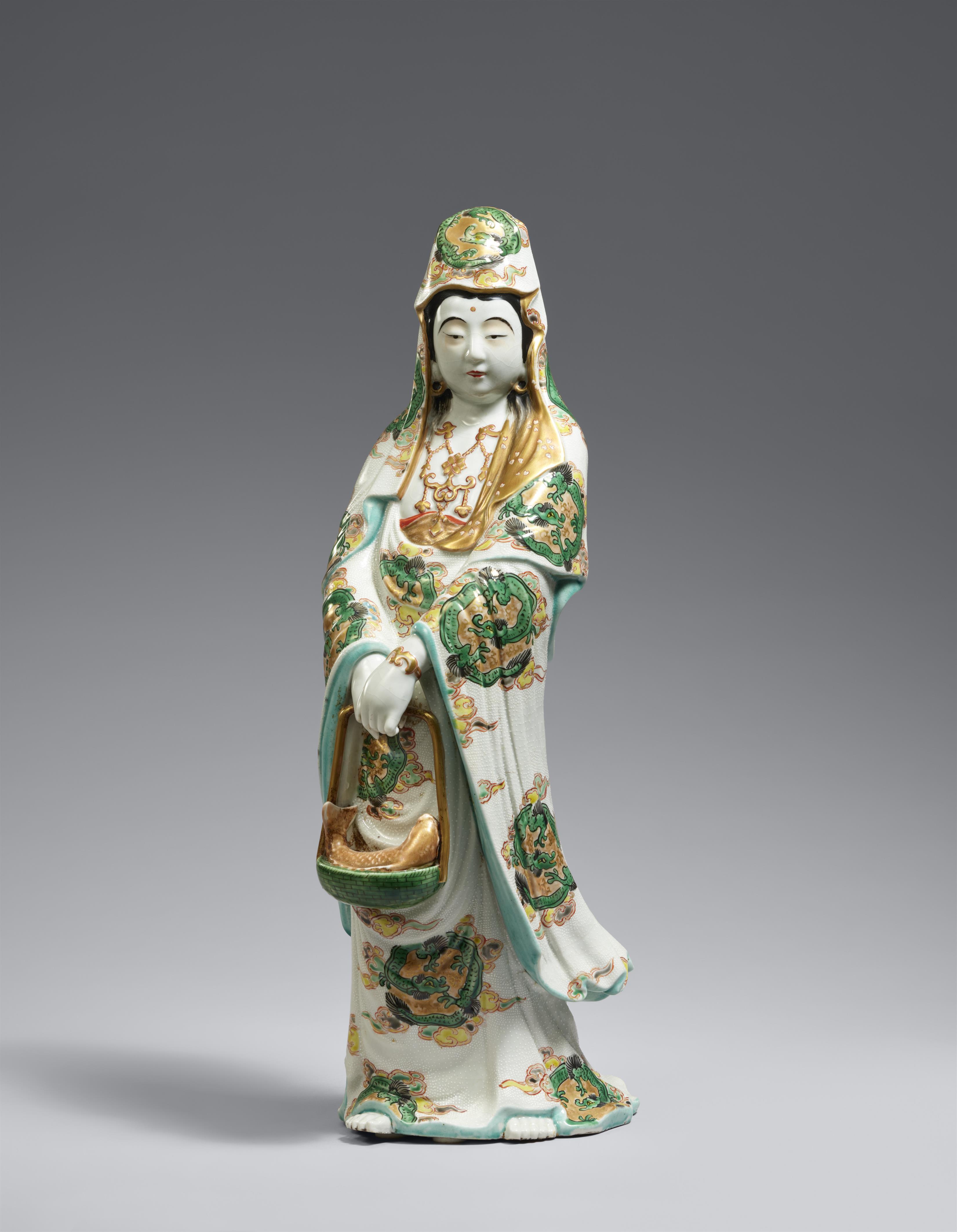 A late Kutani figure of Kannon Bosatsu. Early 20th century - image-1