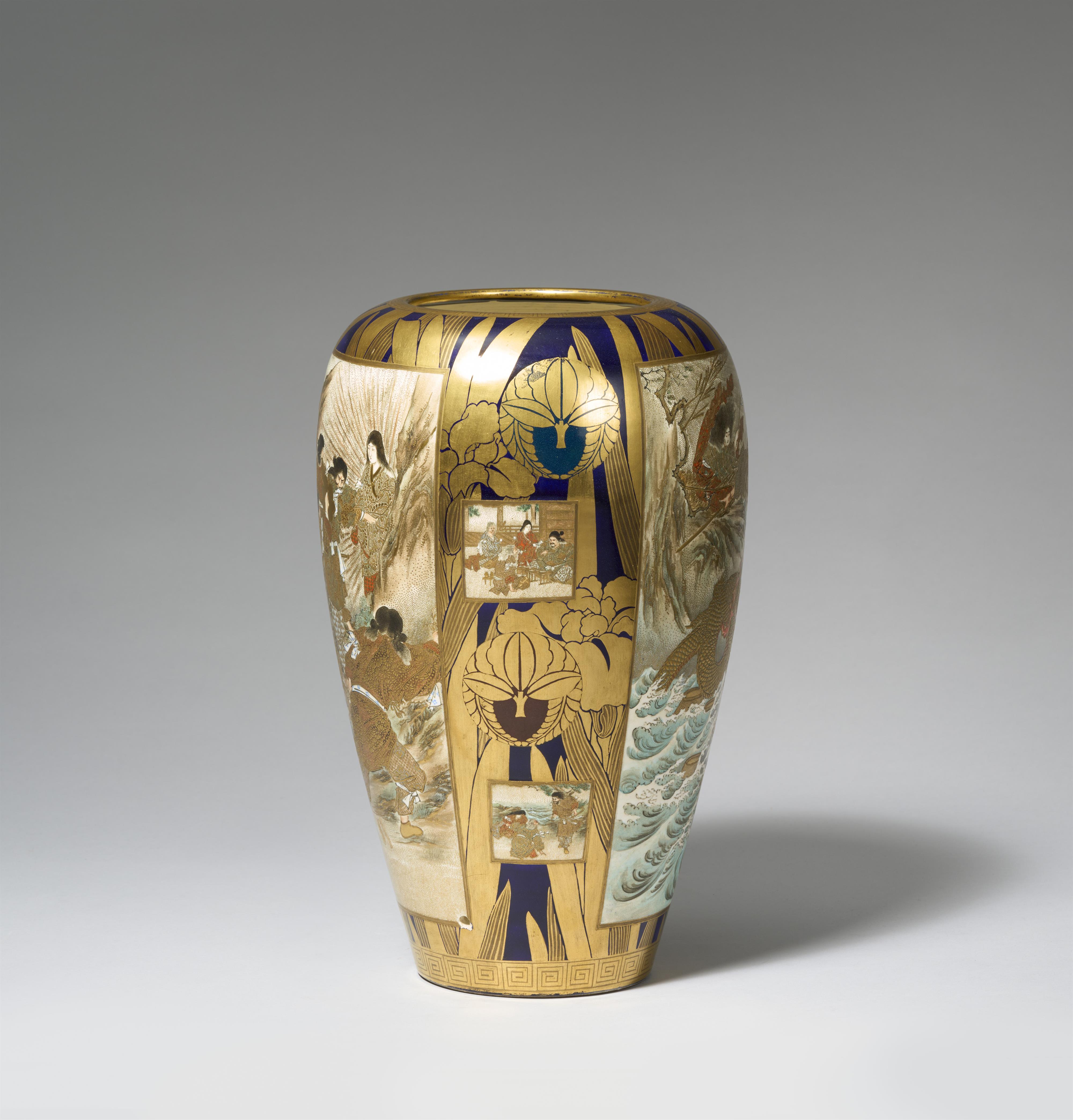 A large Satsuma vase. Late 19th century - image-2