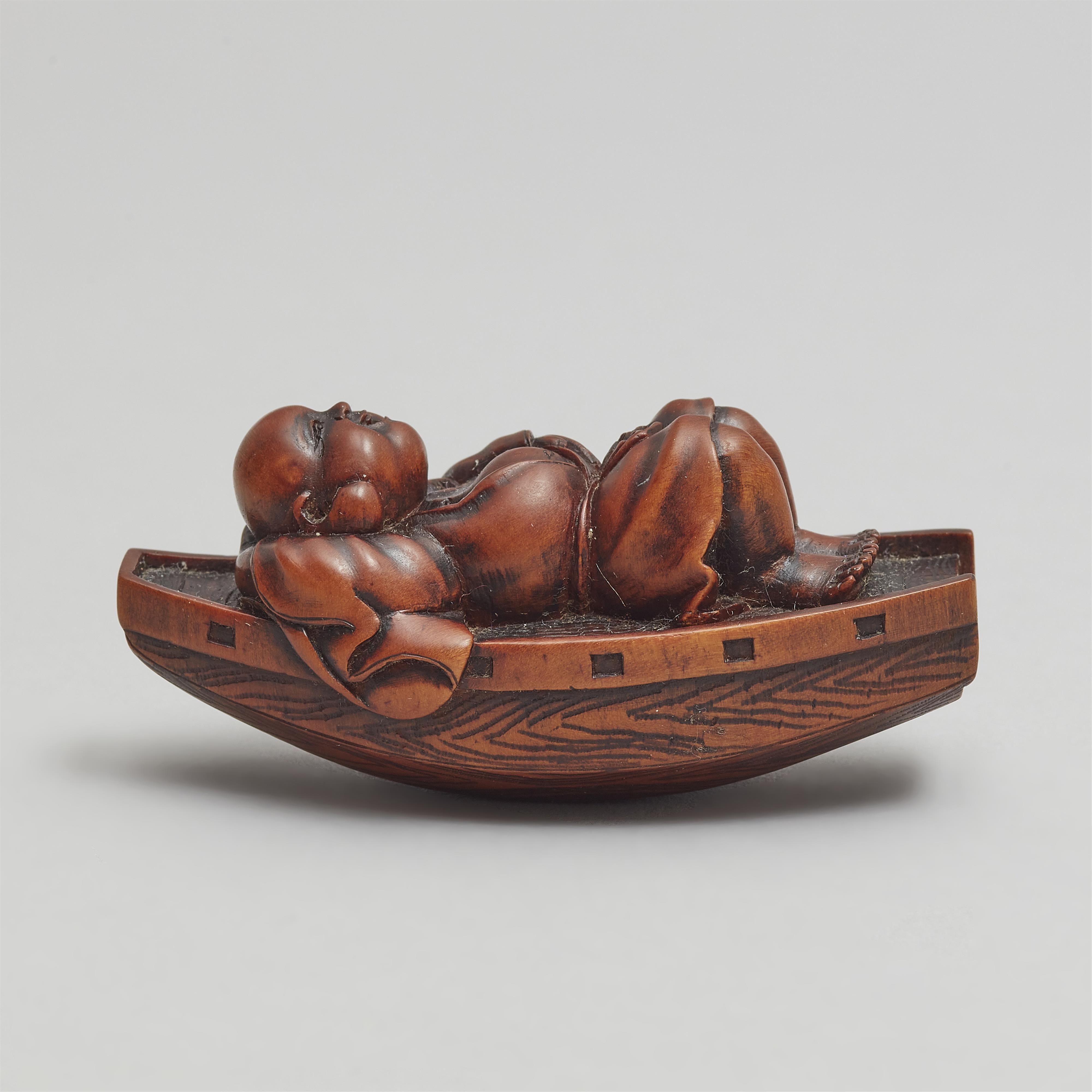 A boxwood netsuke of Hotei resting in a boat. Late 19th century - image-7