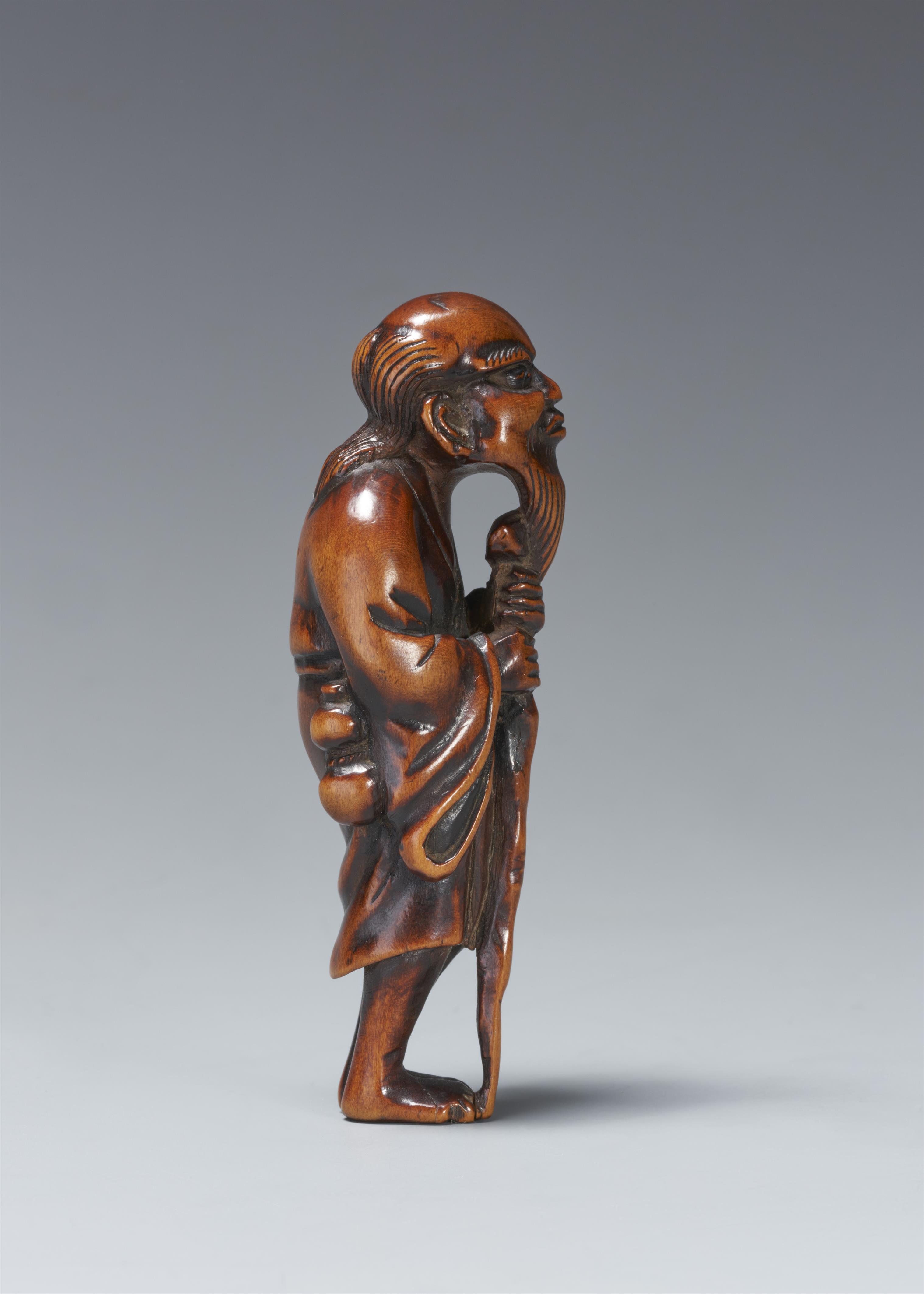 A boxwood netsuke of  Tekkai Sennin. Around 1800 - image-4