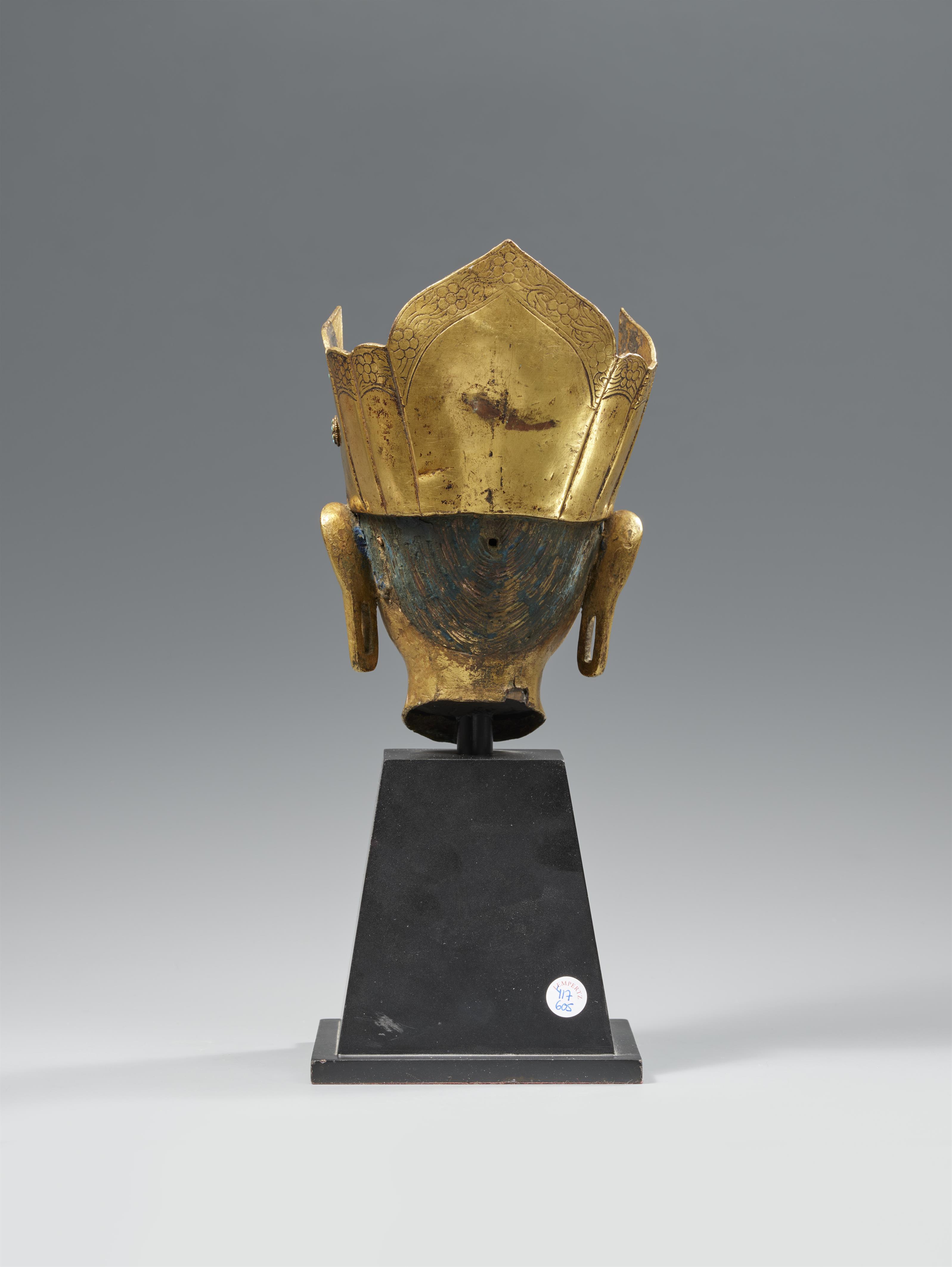 Kopf des Padmasambhava. Feuervergoldete Bronze. Tibet. 18. Jh. - image-4