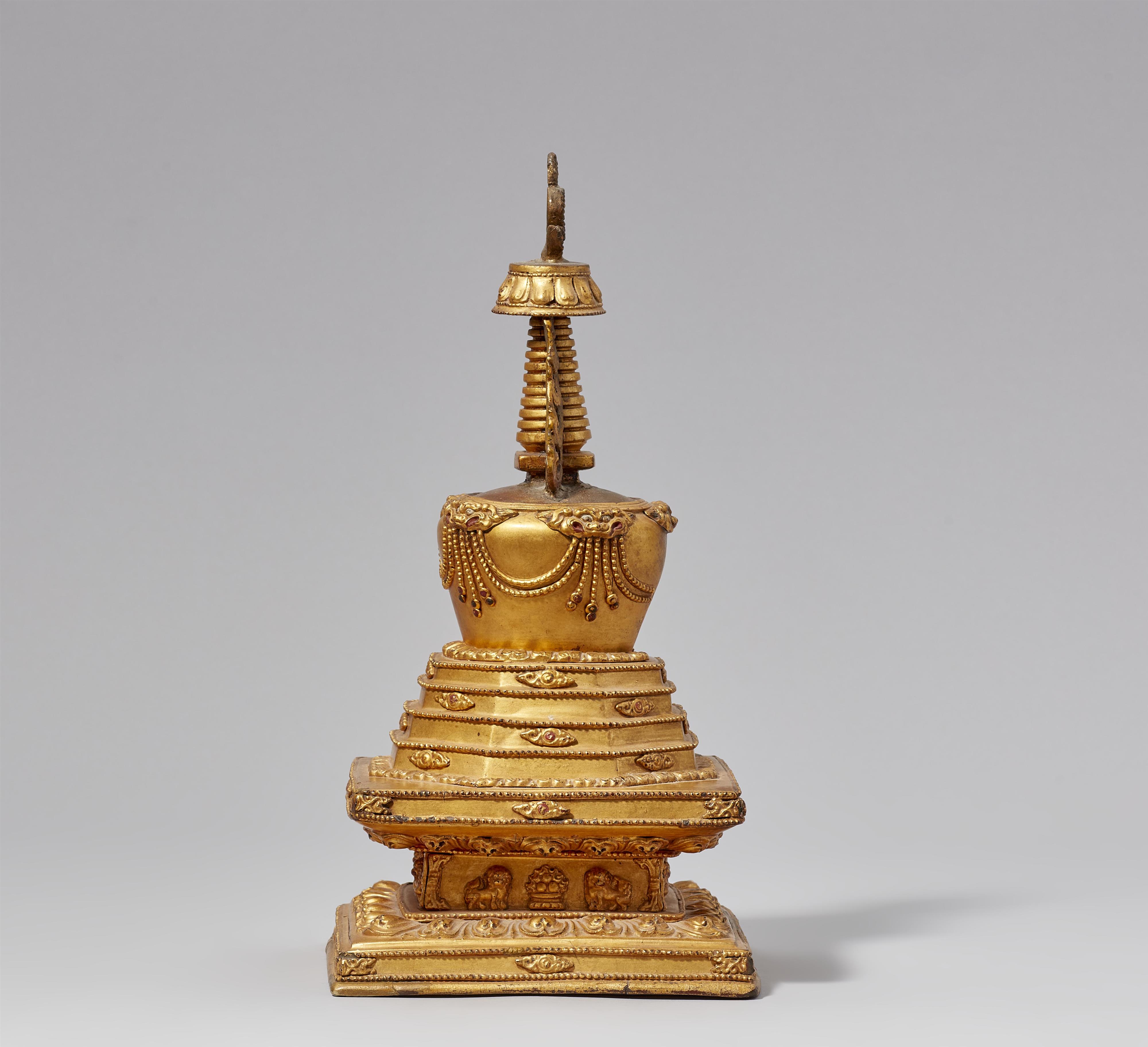 A gilt and polychromed wood stupa (mChod-rten) on a lion throne. Tibet, 19th century - image-4